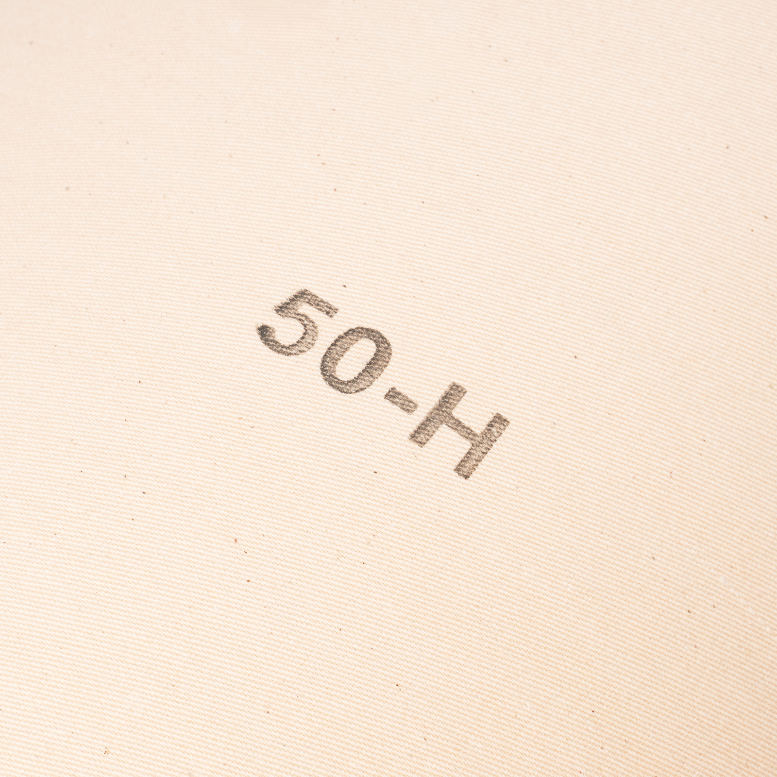 Шкурка на тканевой основе, зернистость № 50.775 мм х 30 м, "БАЗ"