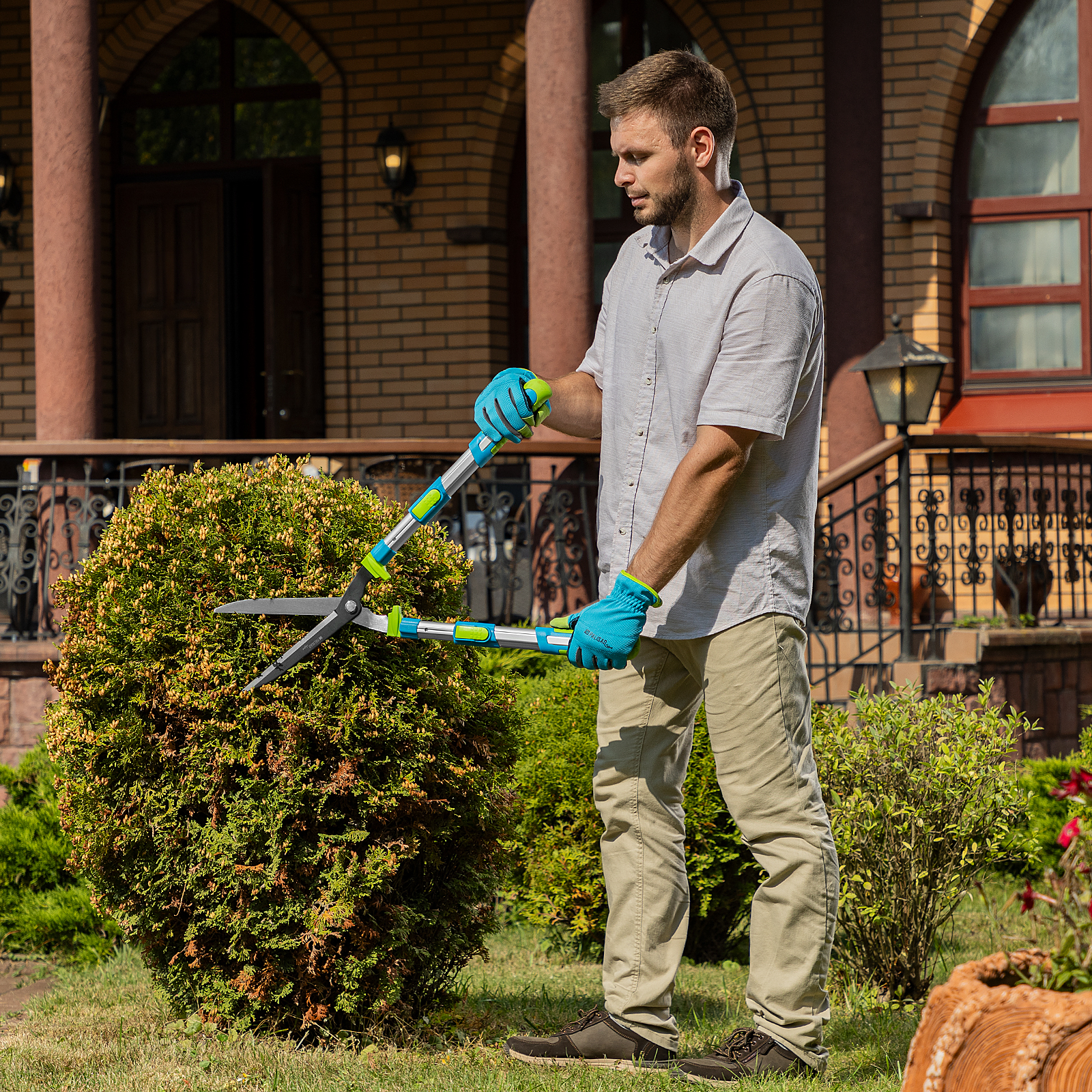 Кусторез, 640 - 820 мм, телескопические алюминиевые рукоятки, Luxe, Palisad