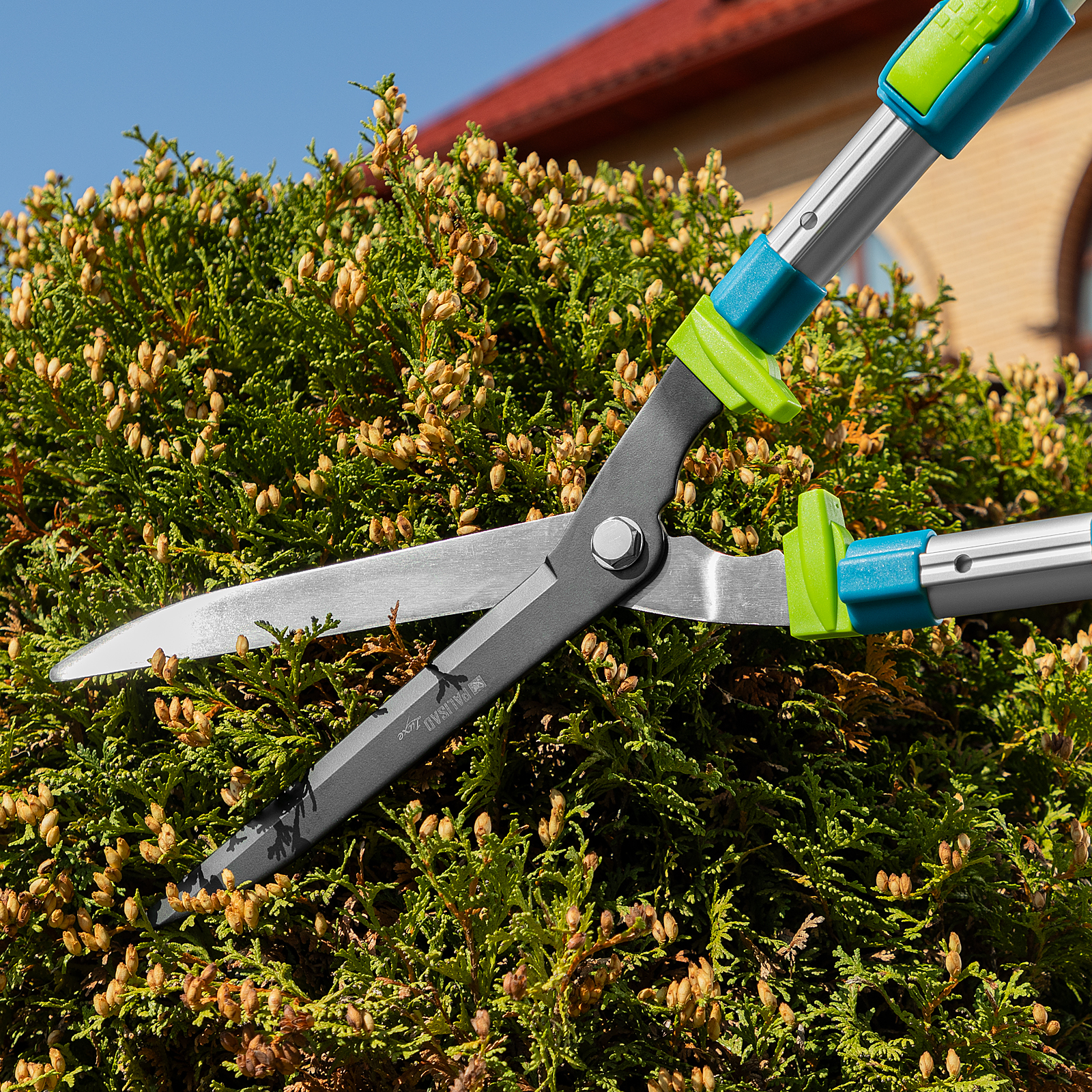 Кусторез, 640 - 820 мм, телескопические алюминиевые рукоятки, Luxe, Palisad