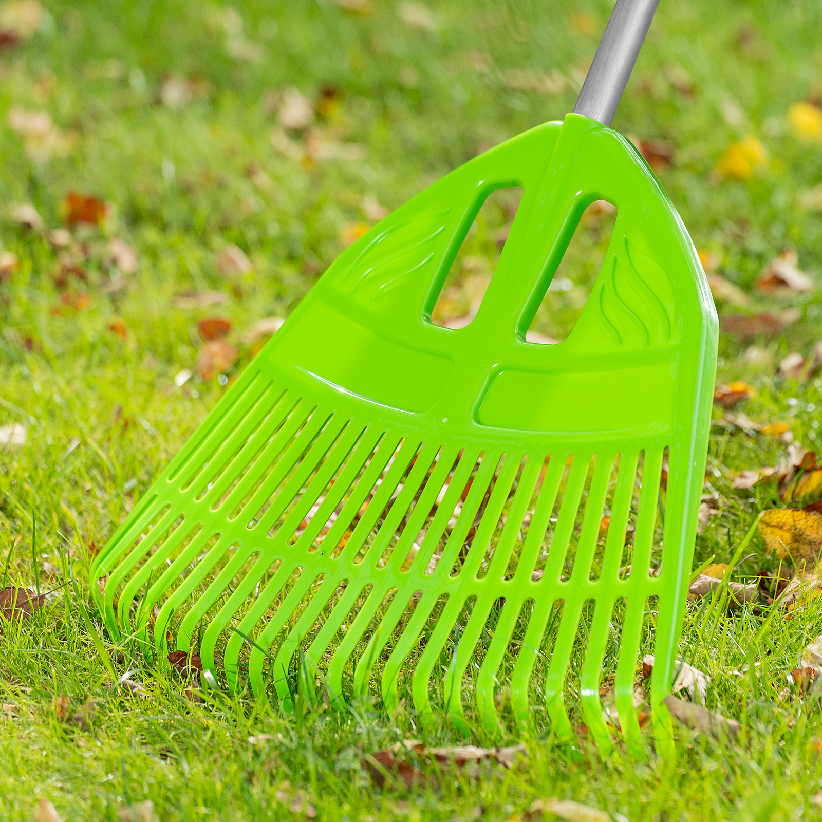 Грабли веерные пластиковые, 495 х 1680 мм, 23 плоских зуба, алюминиевый черенок, Palisad