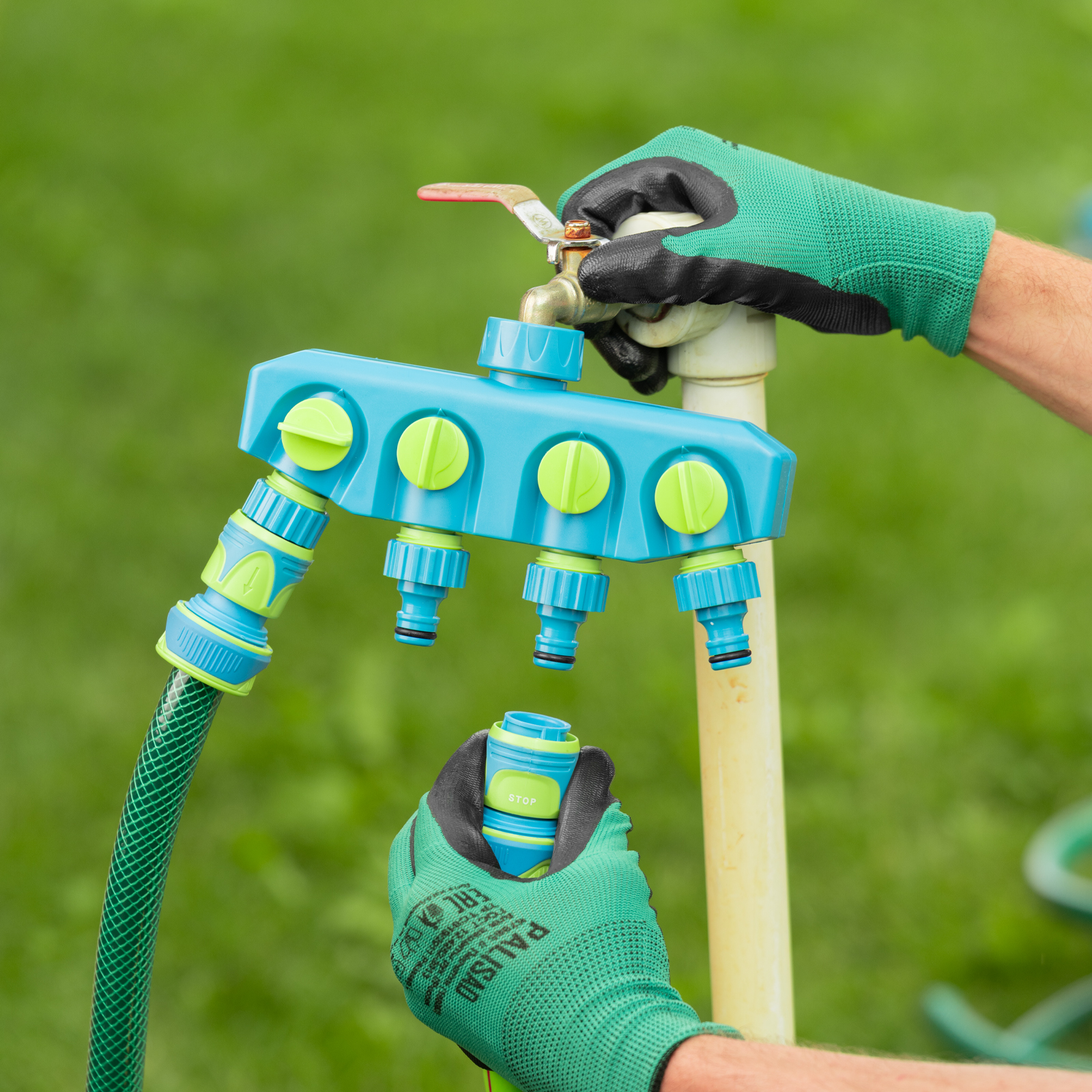 Разветвитель четырехканальный, пластиковый Palisad Luxe