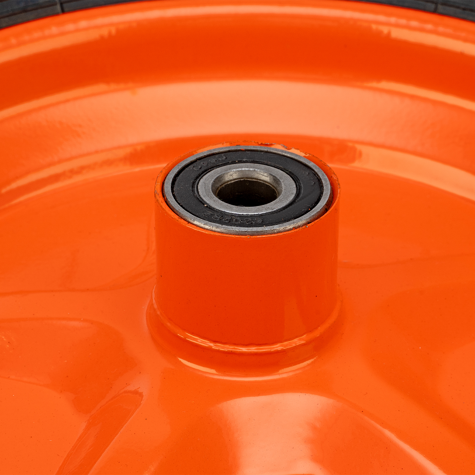 Колесо пневматическое усиленное, шина 8PR, 4.00-8 D400 мм, внутренний диаметр подшипника 12 мм, длина оси 90 мм Palisad