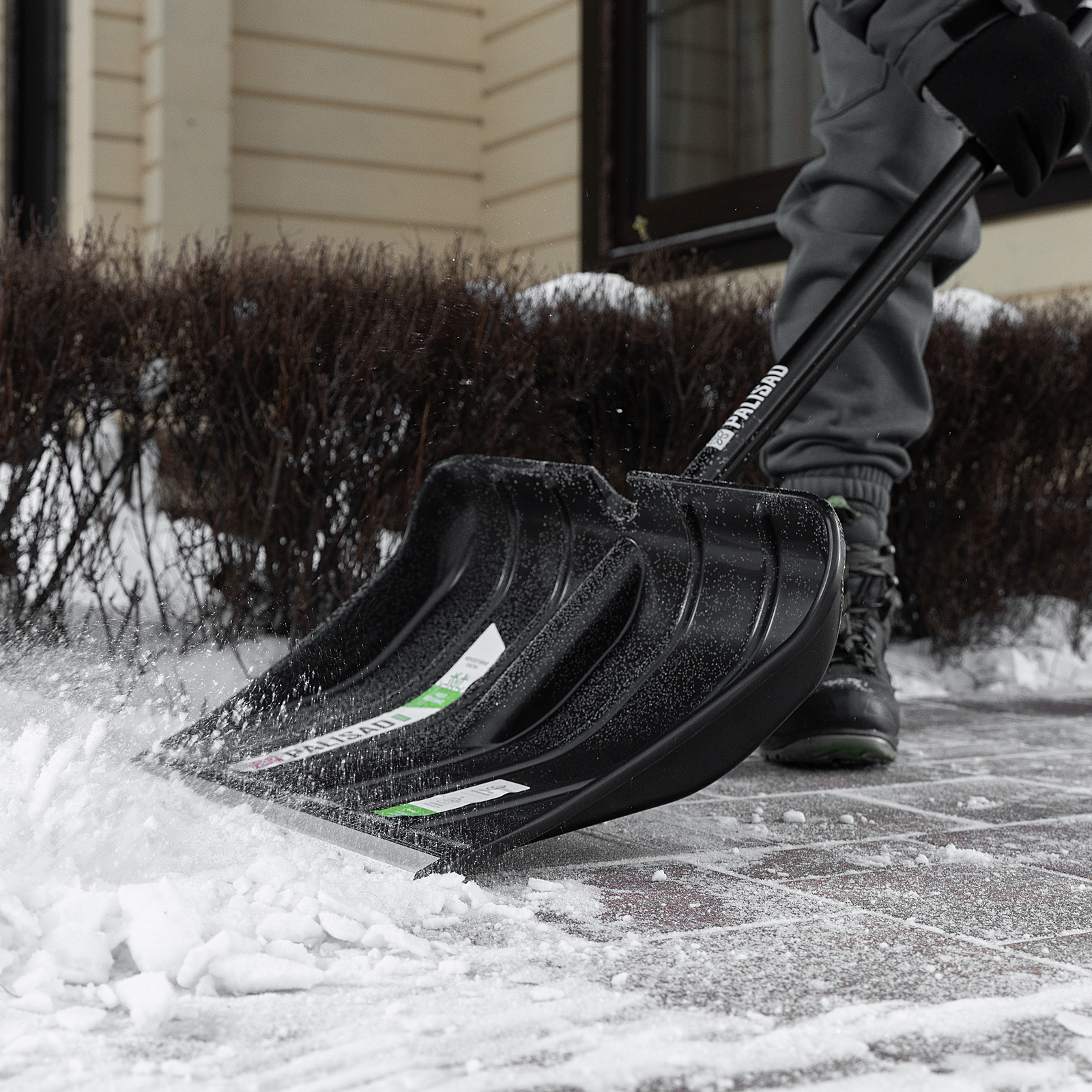 Лопата для уборки снега, полипропилен, 455х345х1330 мм, алюминиевый черенок, BASE Palisad