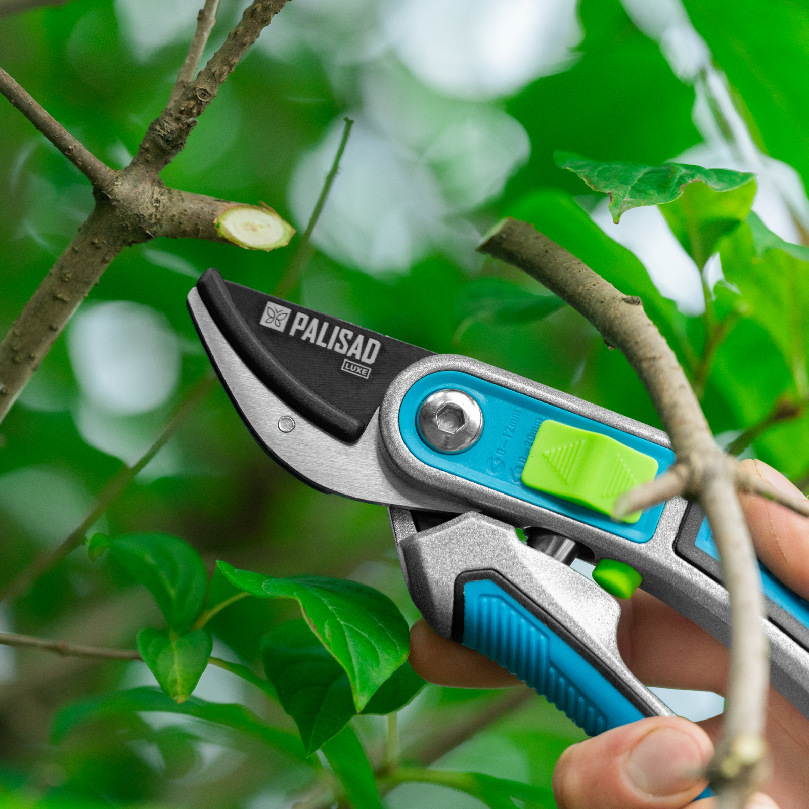 Секатор с наковальней, 215 мм, регулировка захвата, трехкомпонентные рукоятки, LUXE Palisad