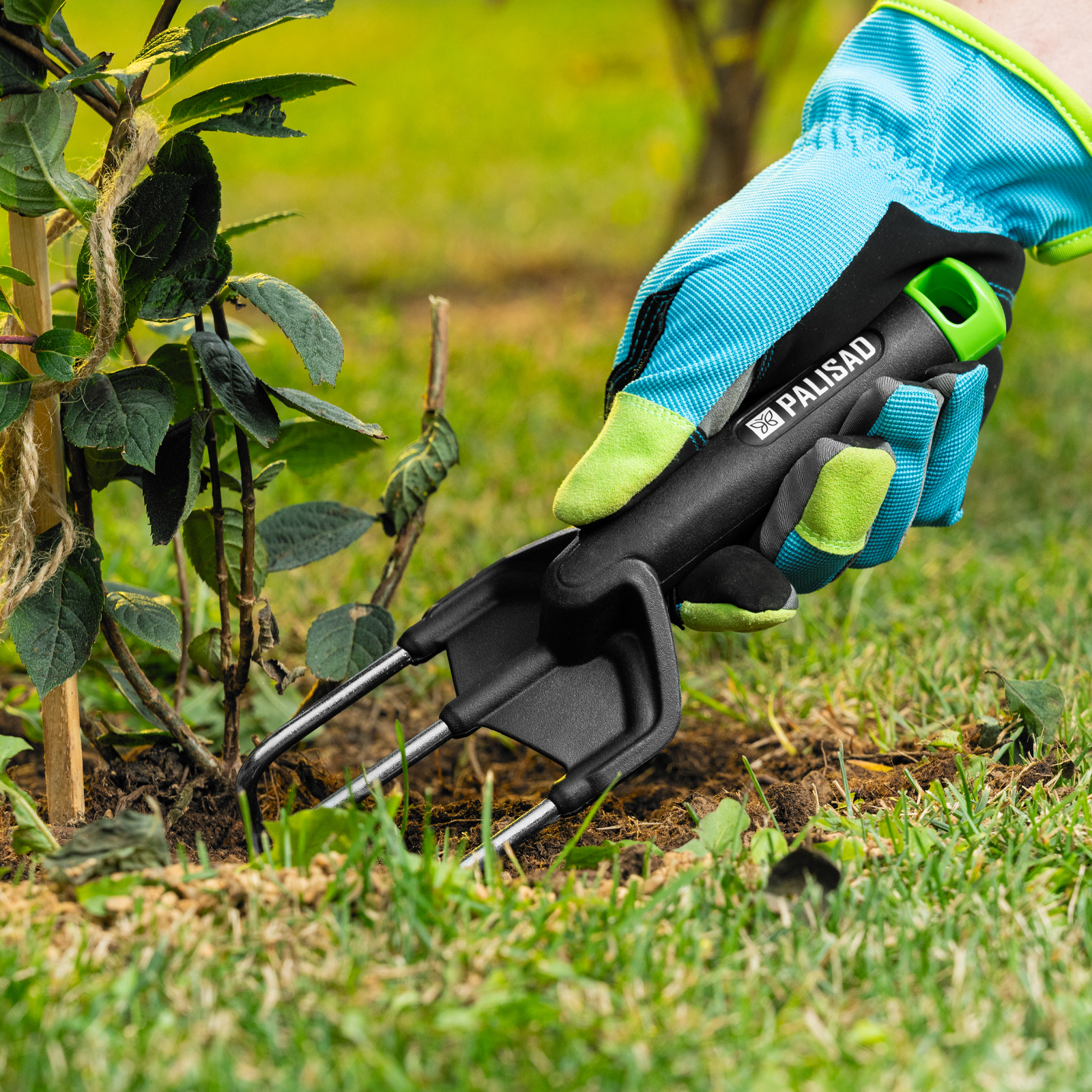 Рыхлитель 3 - зубый, 85х245 мм, стальной, полипропиленовая рукоятка, BASE Palisad