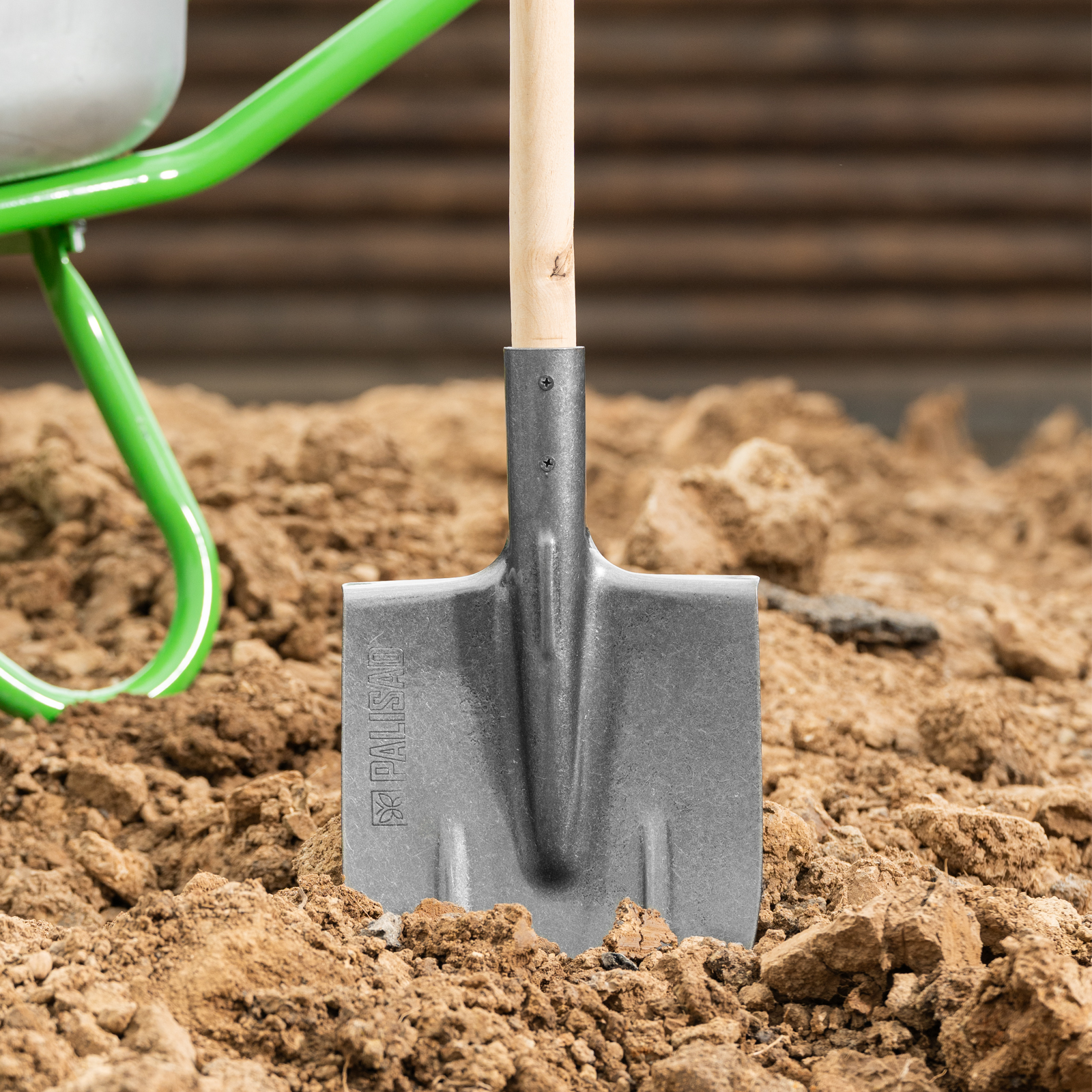 Лопата штыковая, 205х290, ребра жесткости, рессорная сталь, 0,9 кг, без черенка, LUXE// Palisad