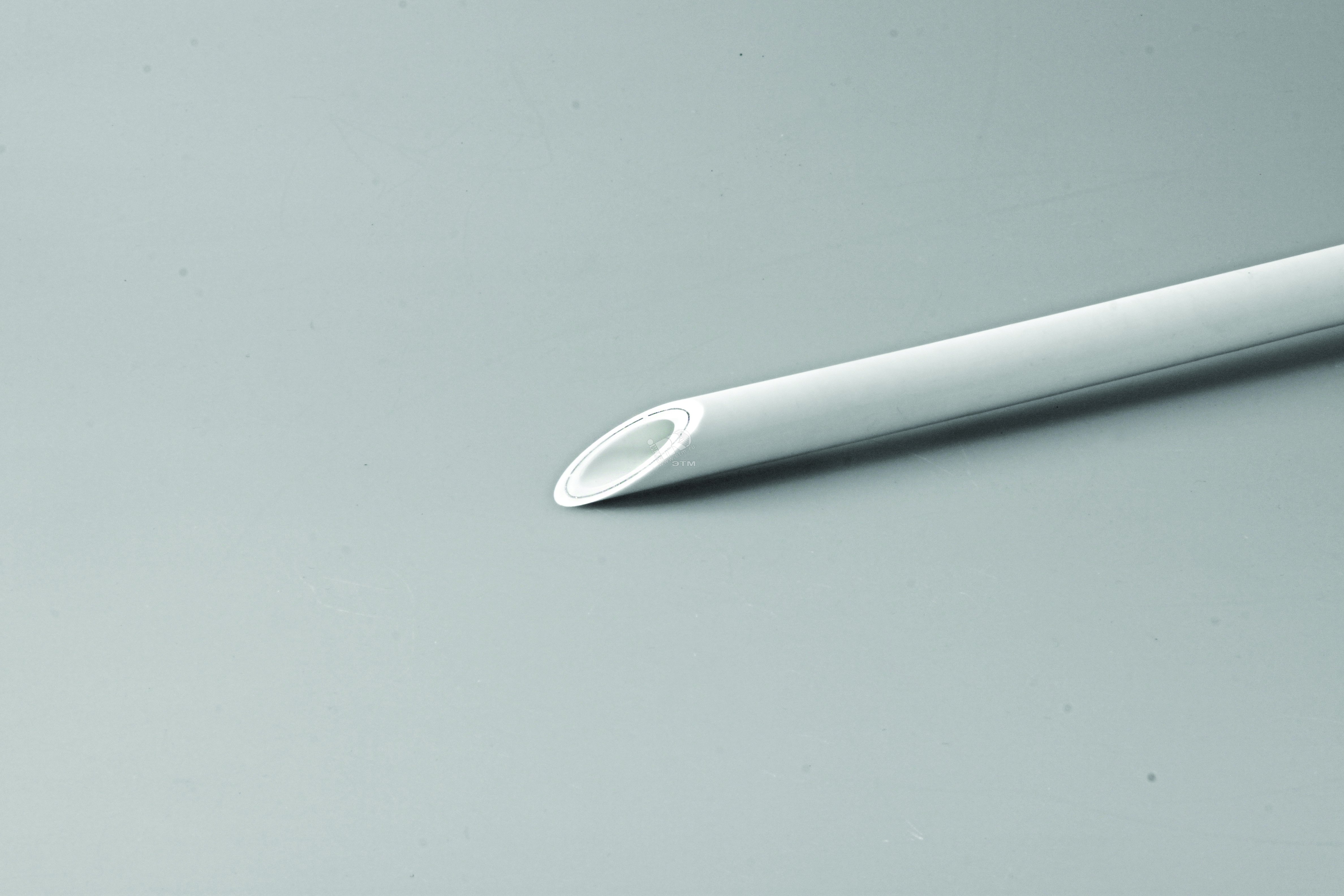 Труба полипропиленовая 25 х 4.8 SDR 5 PN 25 PPR армированная перфорированным алюминием белая, хлыст 4м