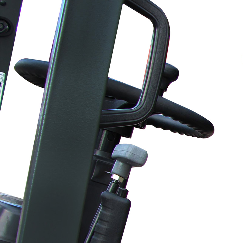 Бензиновый погрузчик CPQD35-RC1K2 с японским двигателем и тремя линиями гидравлики