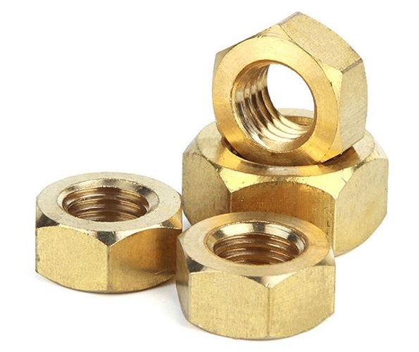 Гайка DIN 934 М10 MS шестигранная латунная