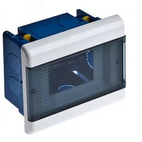 Тусо Щит скрытой проводки ГСК на 4 модулей 140х112х70мм непрозрачная дверь