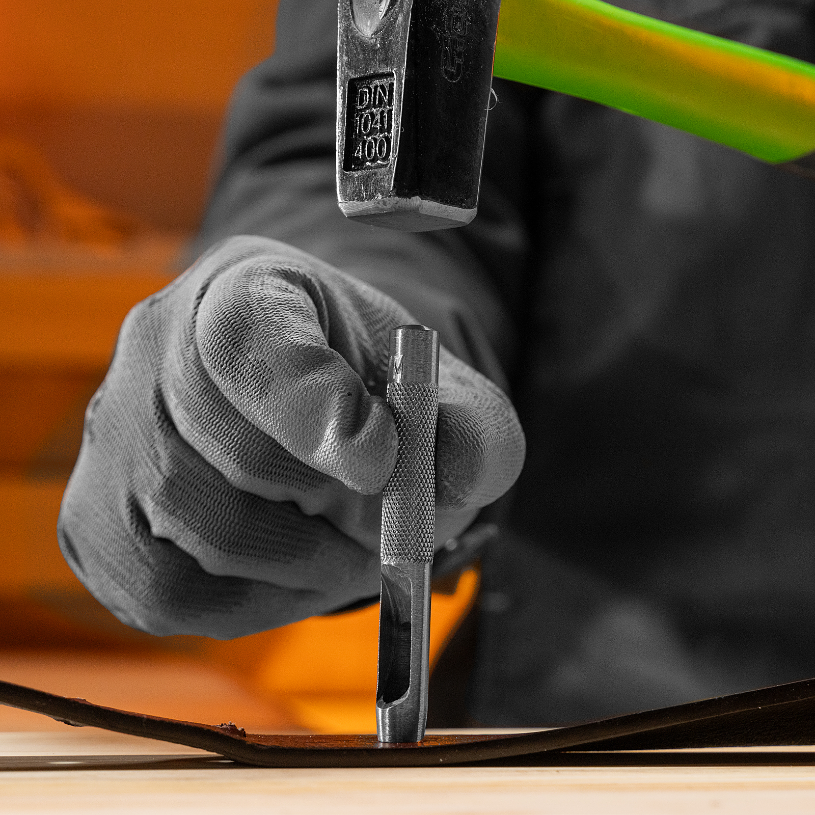 Набор пробойников для кожи 3 4 5 6 7 8 9 10 12 14 16 19 мм, 12 шт, чехол Сибртех