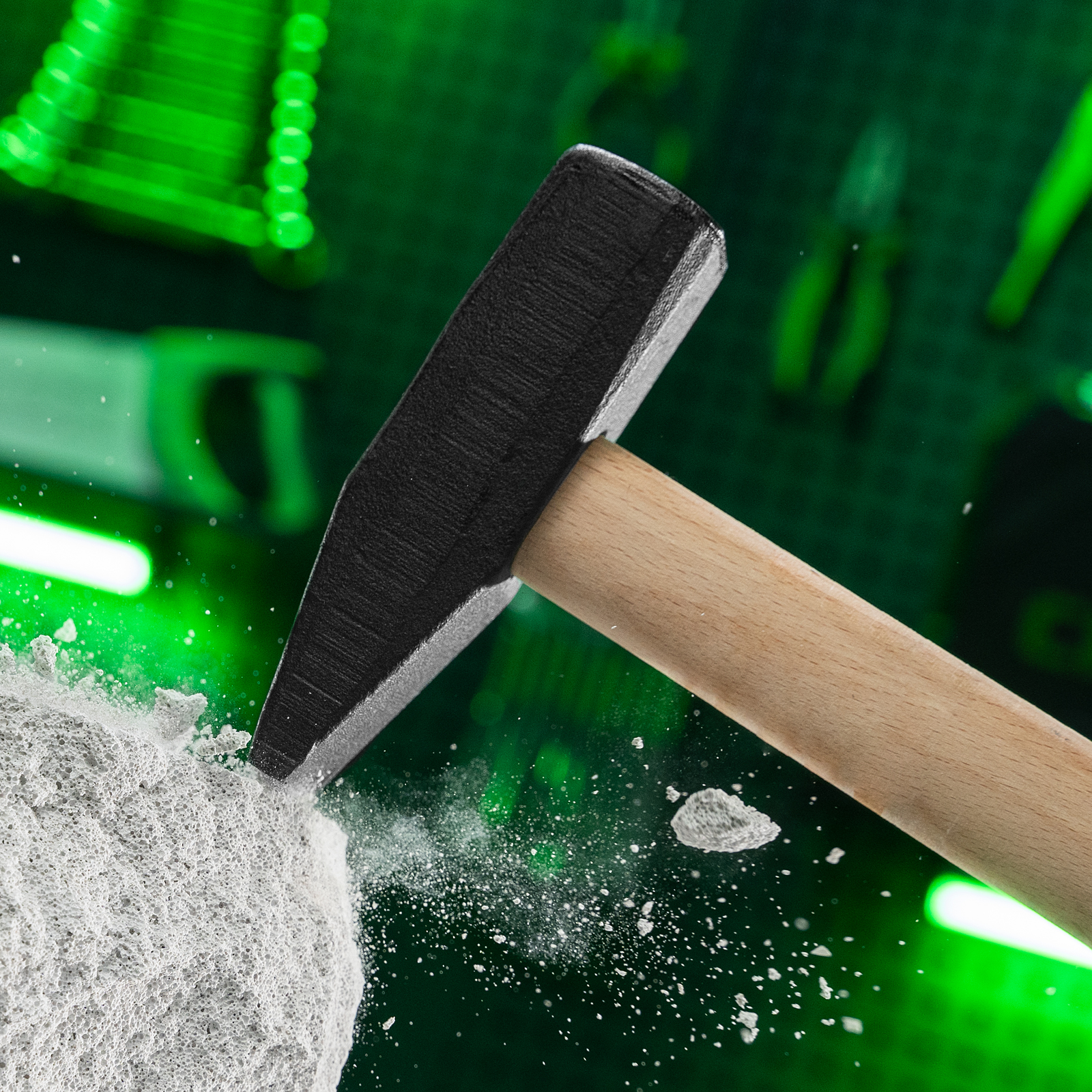 Молоток слесарный 1000 г, квадратный боек, деревянная рукоятка Сибртех