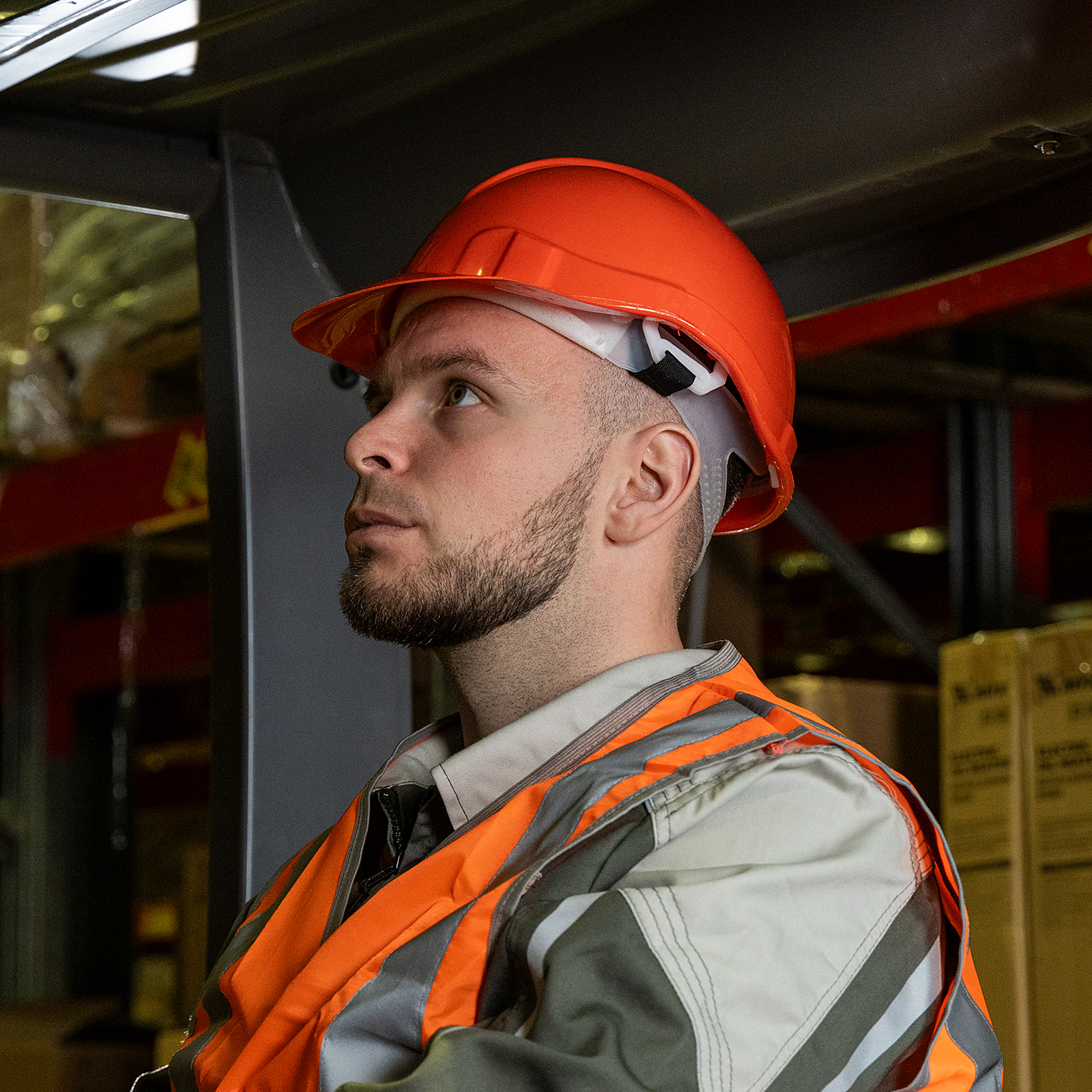 Каска защитная из ударопрочной пластмассы, оранжевая Сибртех