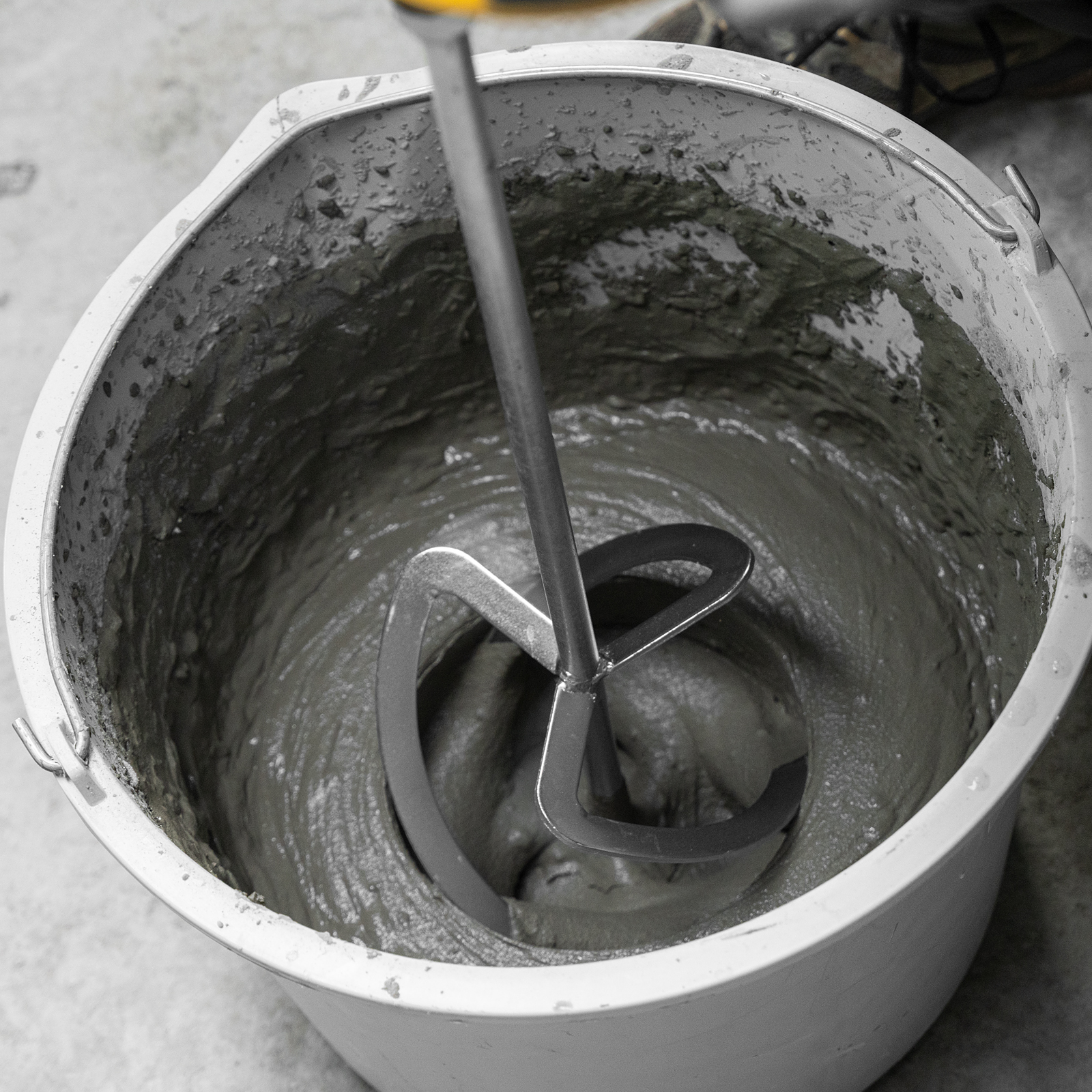 Насадка для миксера, для легких растворов, 160 х 590 мм, оцинкованная, хвостовик резьба М14 Сибртех