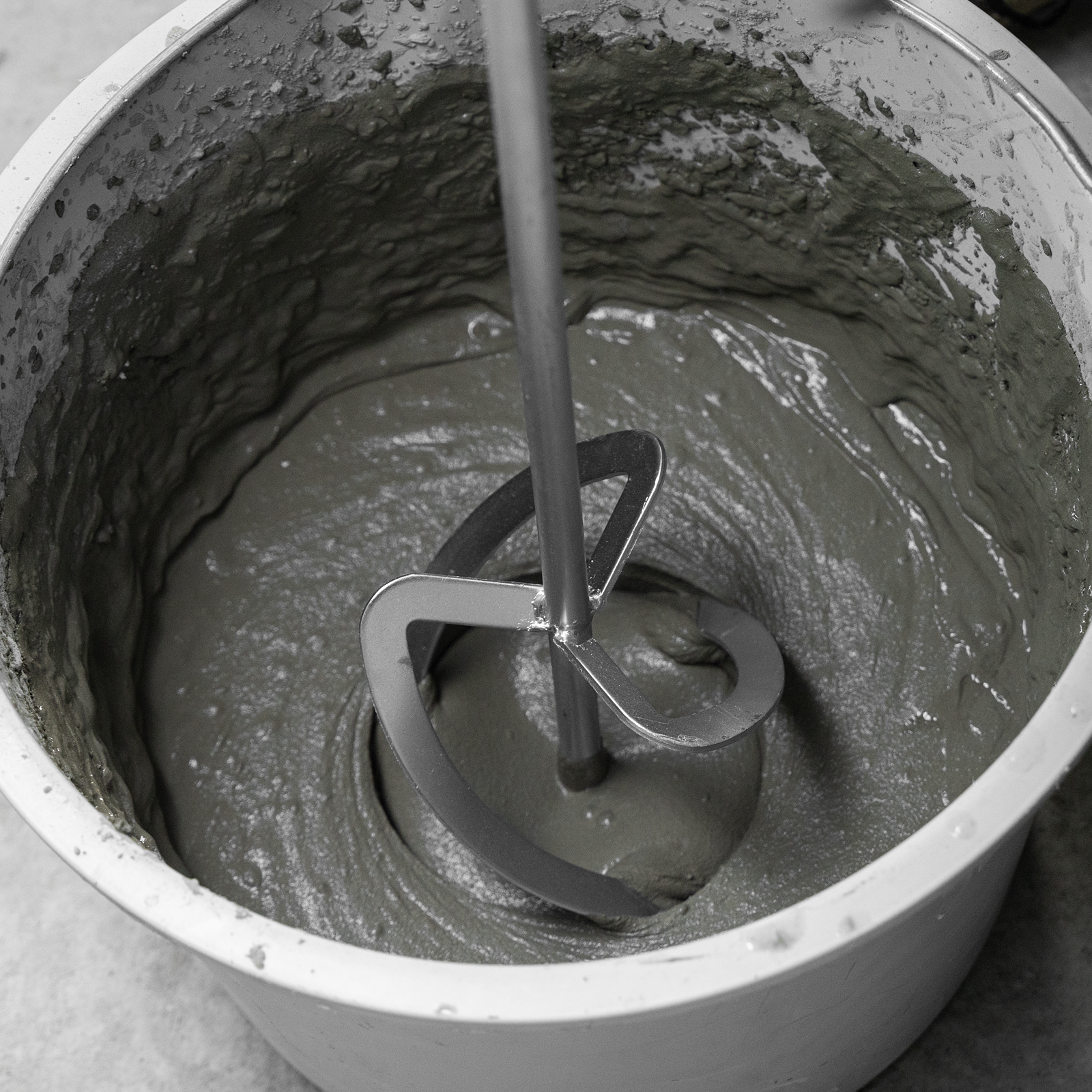 Насадка для миксера, для легких растворов, 140 х 590 мм, оцинкованная, хвостовик резьба М14 Сибртех