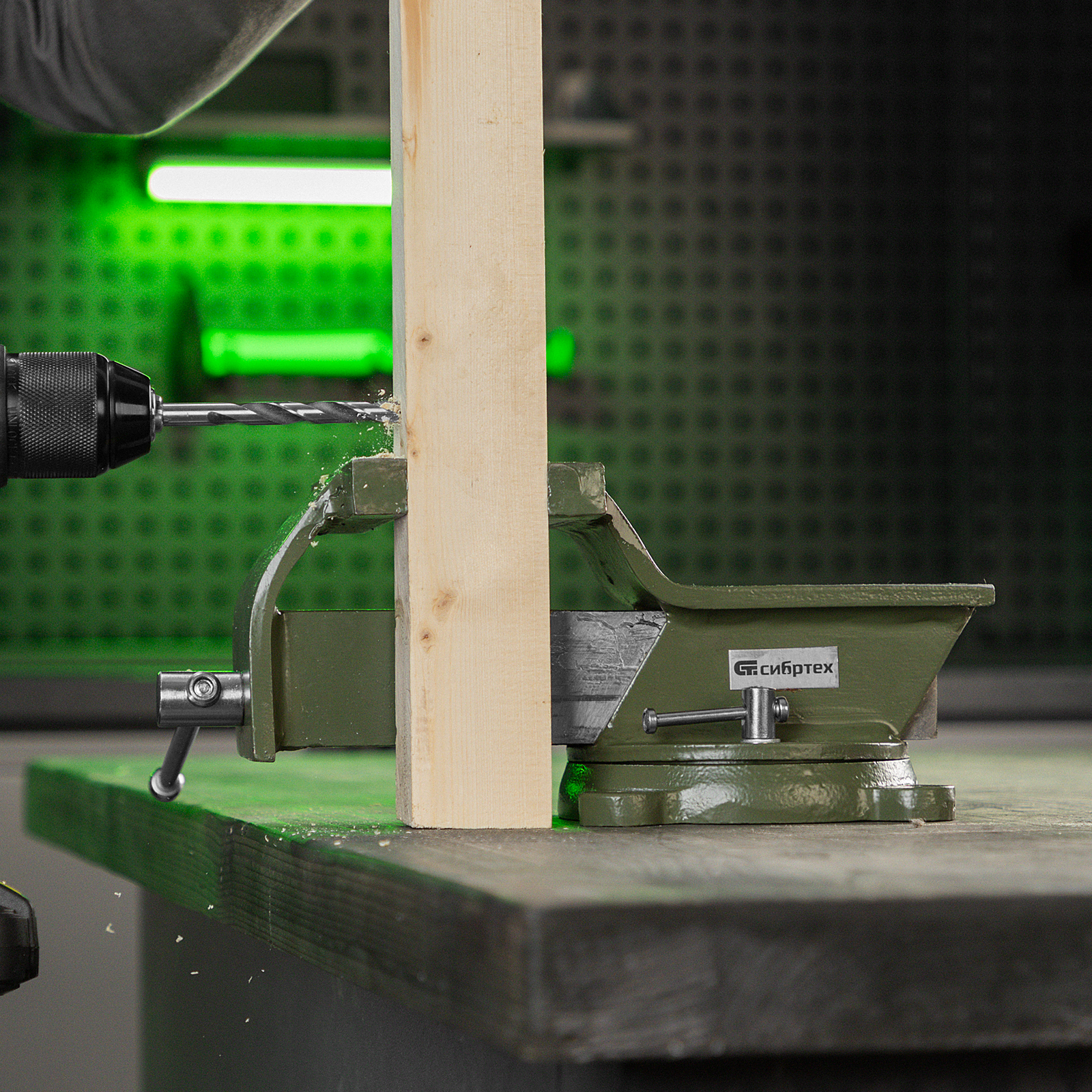 Тиски слесарные, 125 мм, стальные, поворотные Сибртех