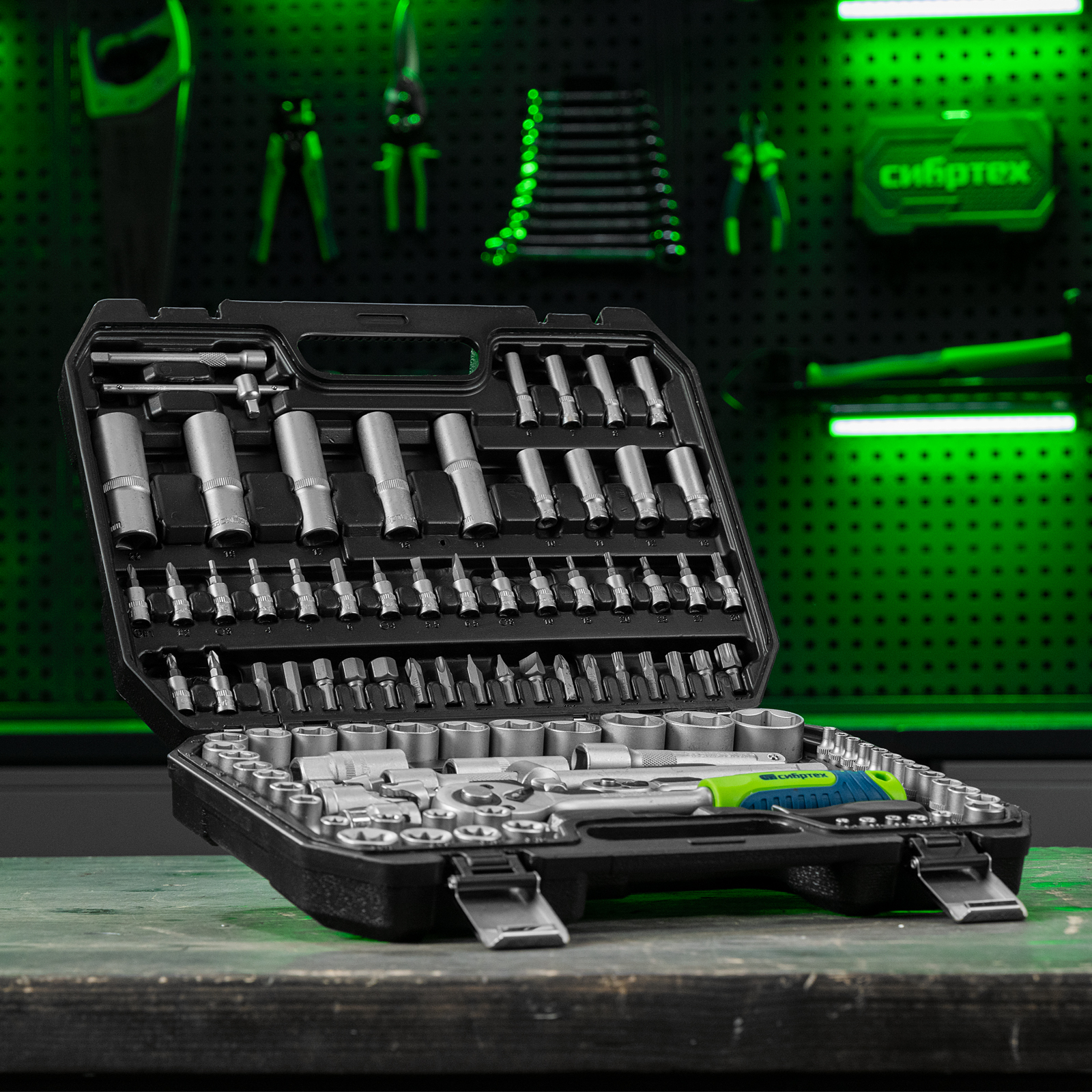 Набор инструментов, 1/2", 1/4", 108 предметов// Сибртех