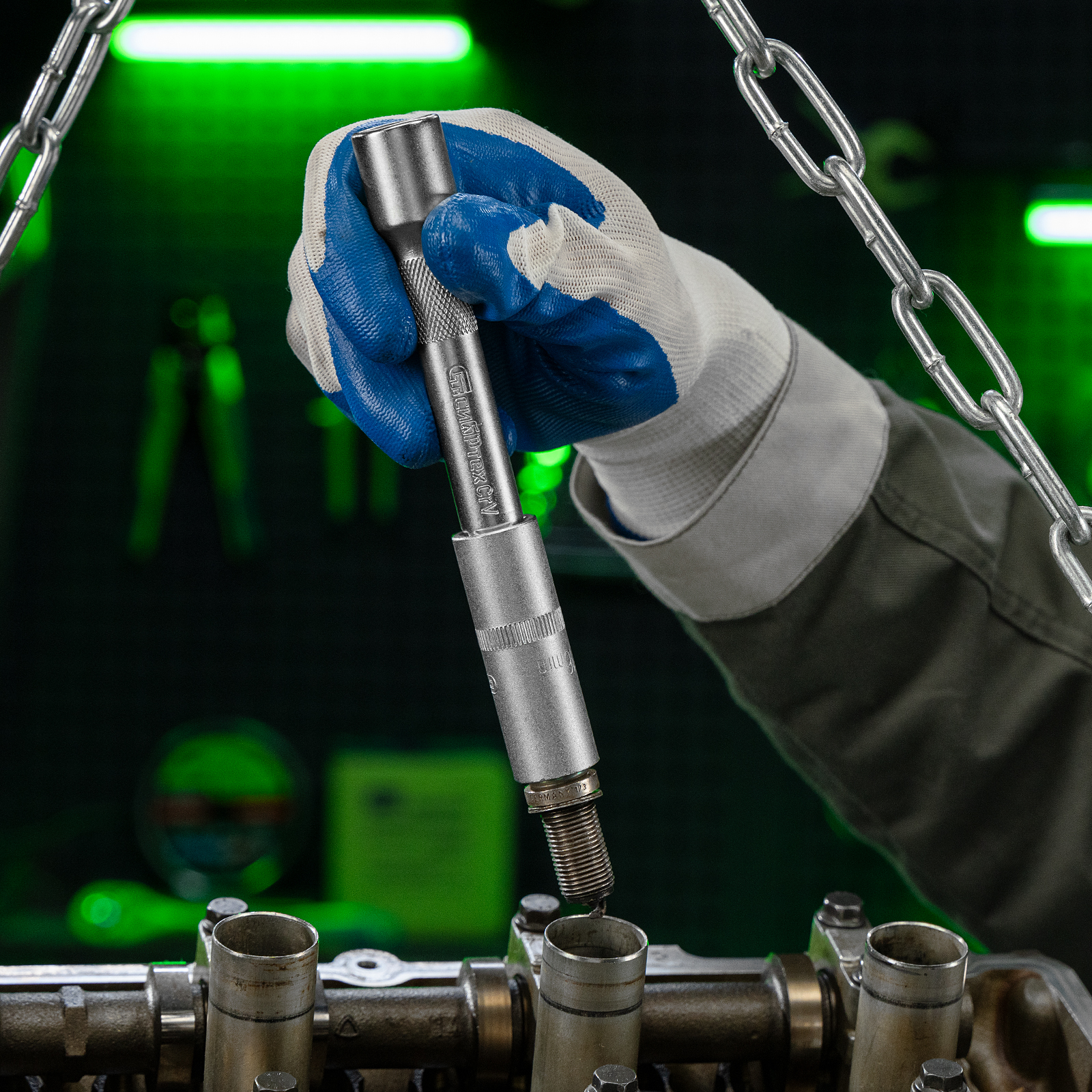 Набор инструментов, 1/2", пластиковый кейс, 32 предмета// Сибртех