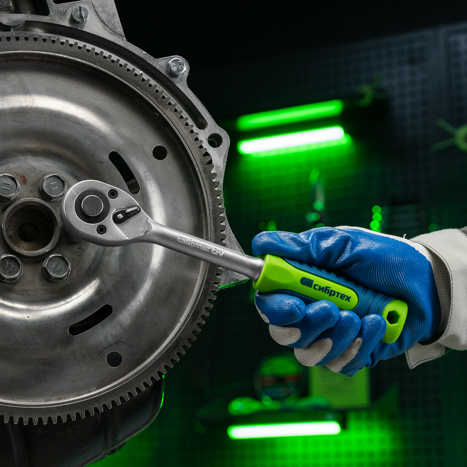 Набор инструментов, 1/2", пластиковый кейс, 32 предмета// Сибртех