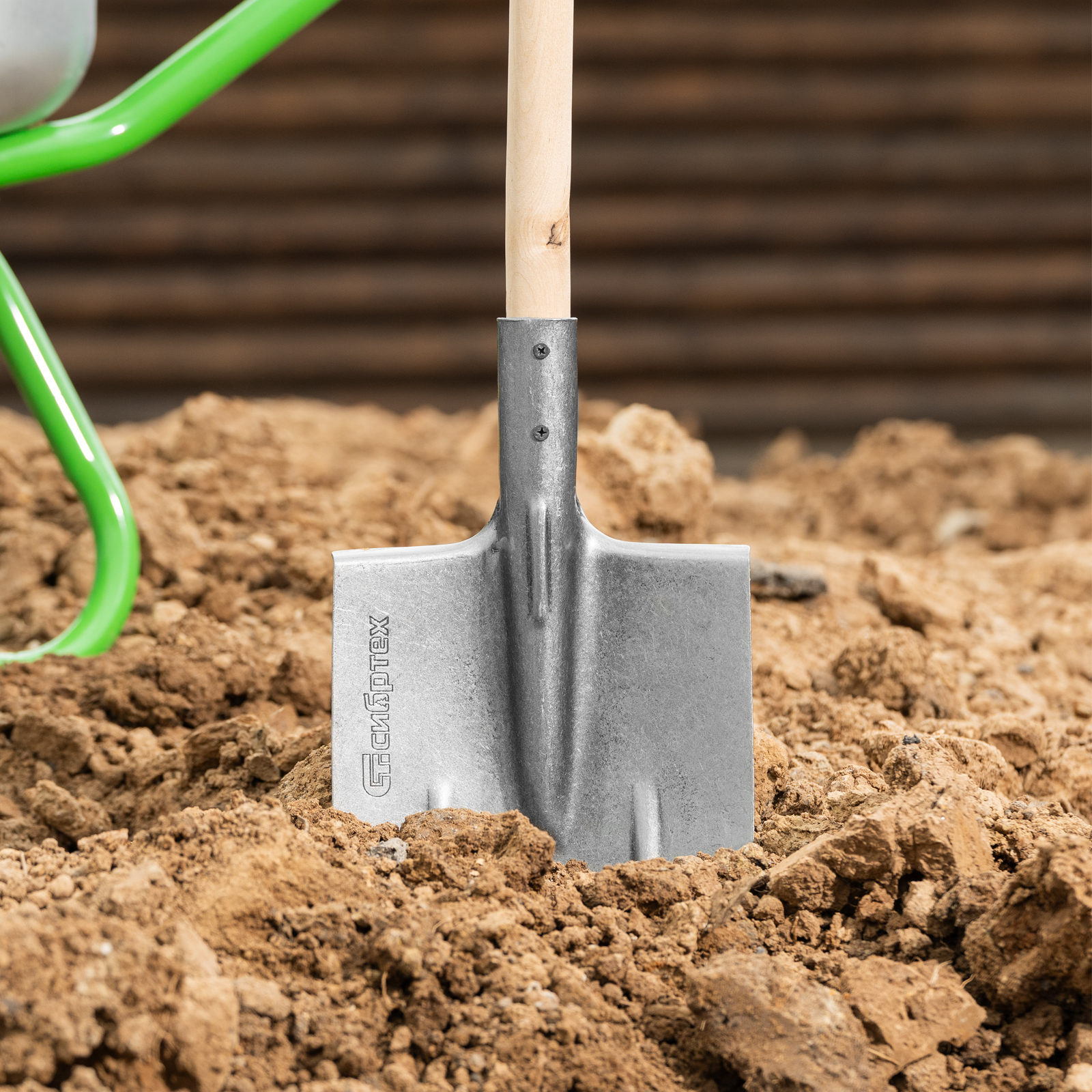 Лопата штыковая, 205х290, ребра жесткости, рессорная сталь, 0,7 кг, без черенка// Сибртех