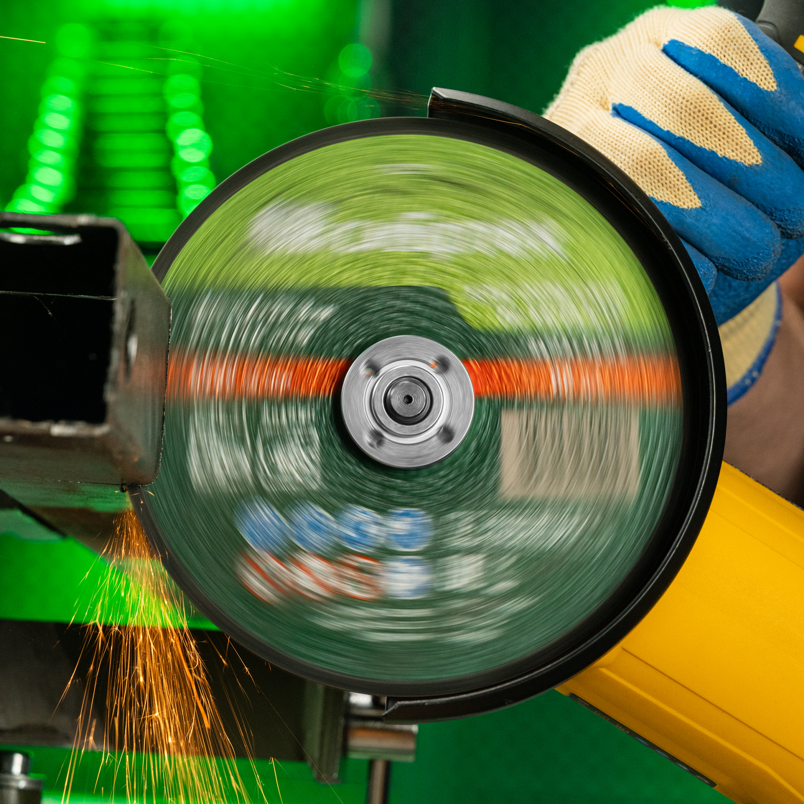 Круг отрезной по металлу, 180 х 1,8 х 22,2 мм, 84%A+16%B// Сибртех