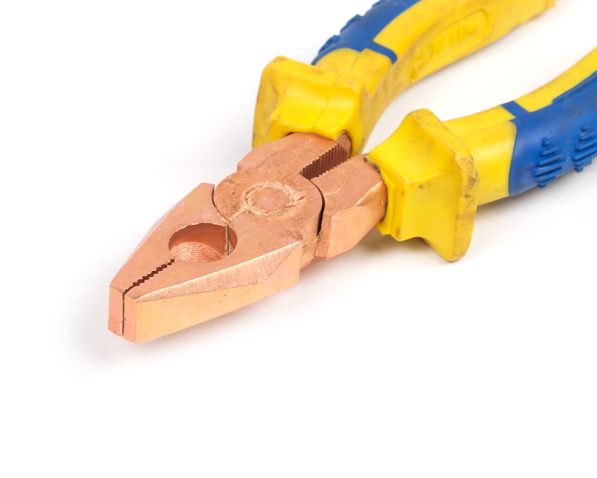 Плоскогубцы комбинированные 180 омеднение SITOMO