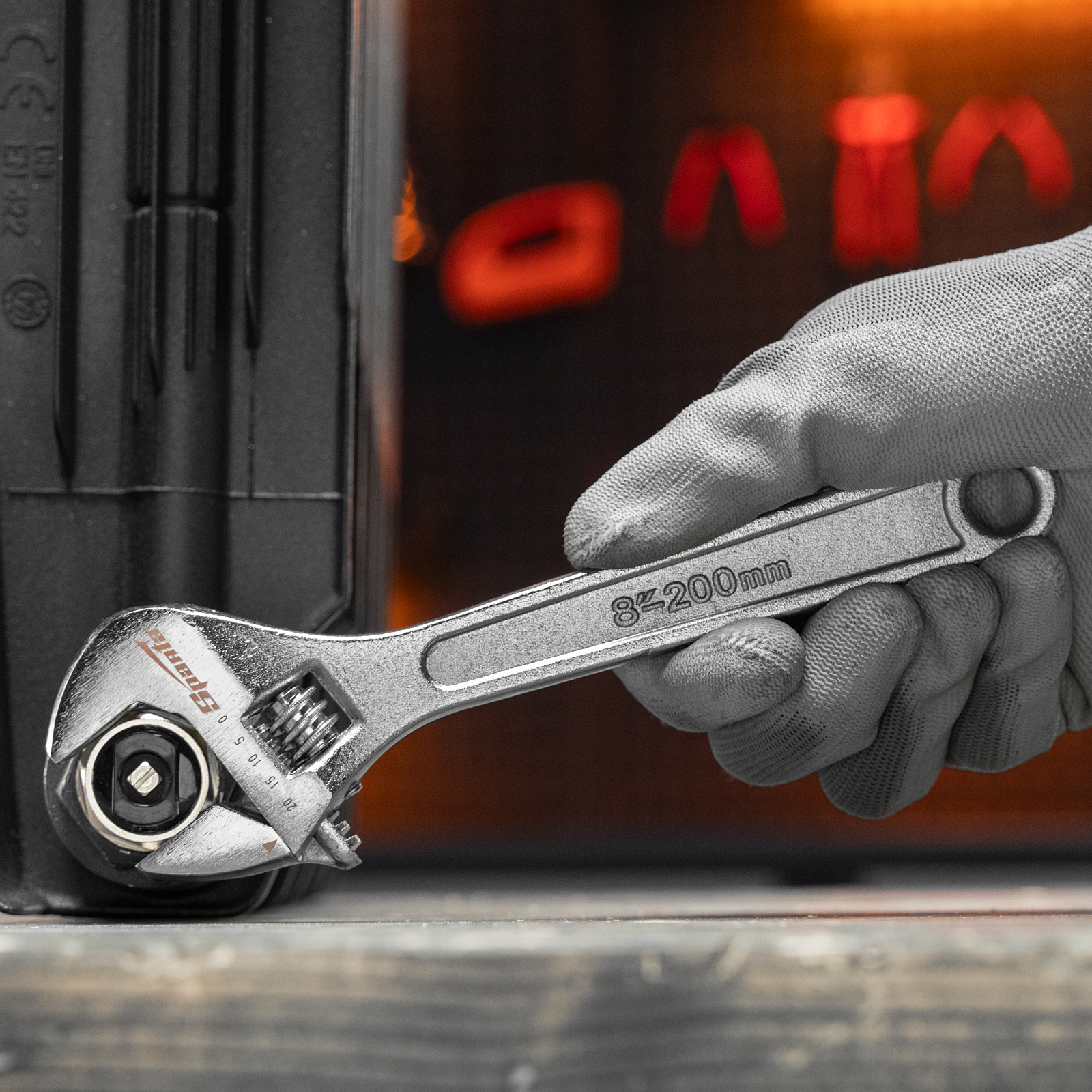 Ключ разводной, 200 мм, хромированный Sparta