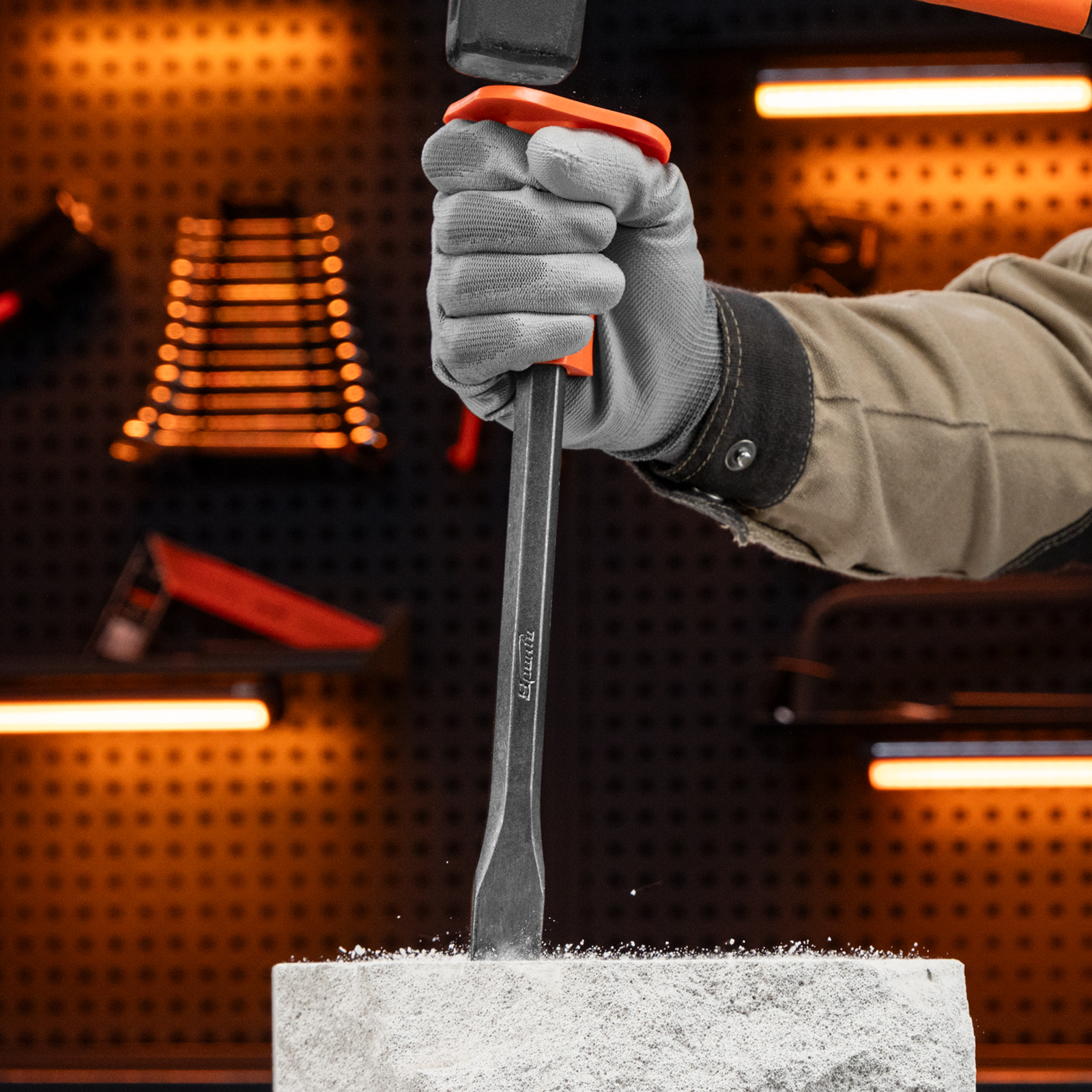 Зубило, 300 х 24 мм, с протектором,  Sparta