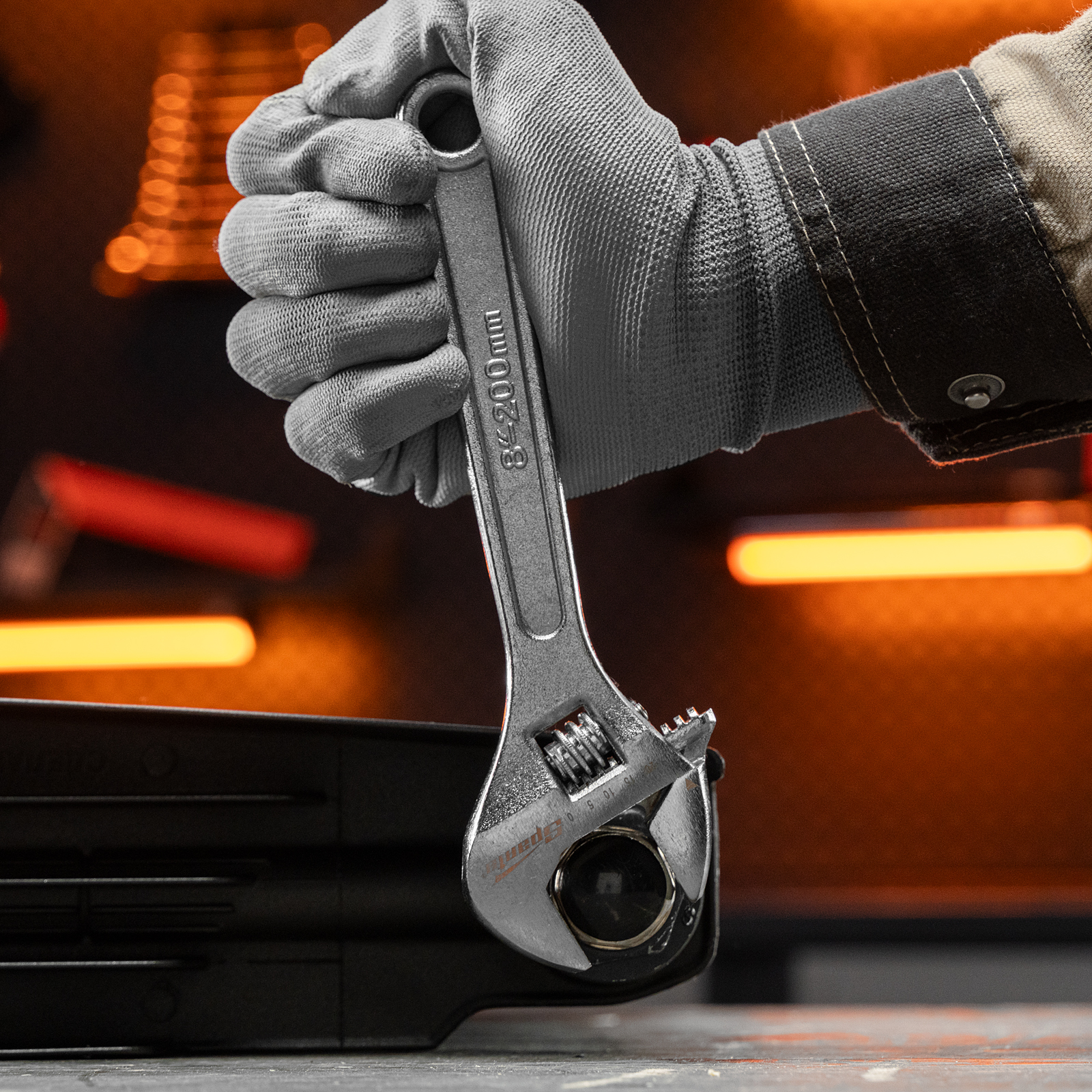 Ключ разводной, 200 мм, хромированный Sparta