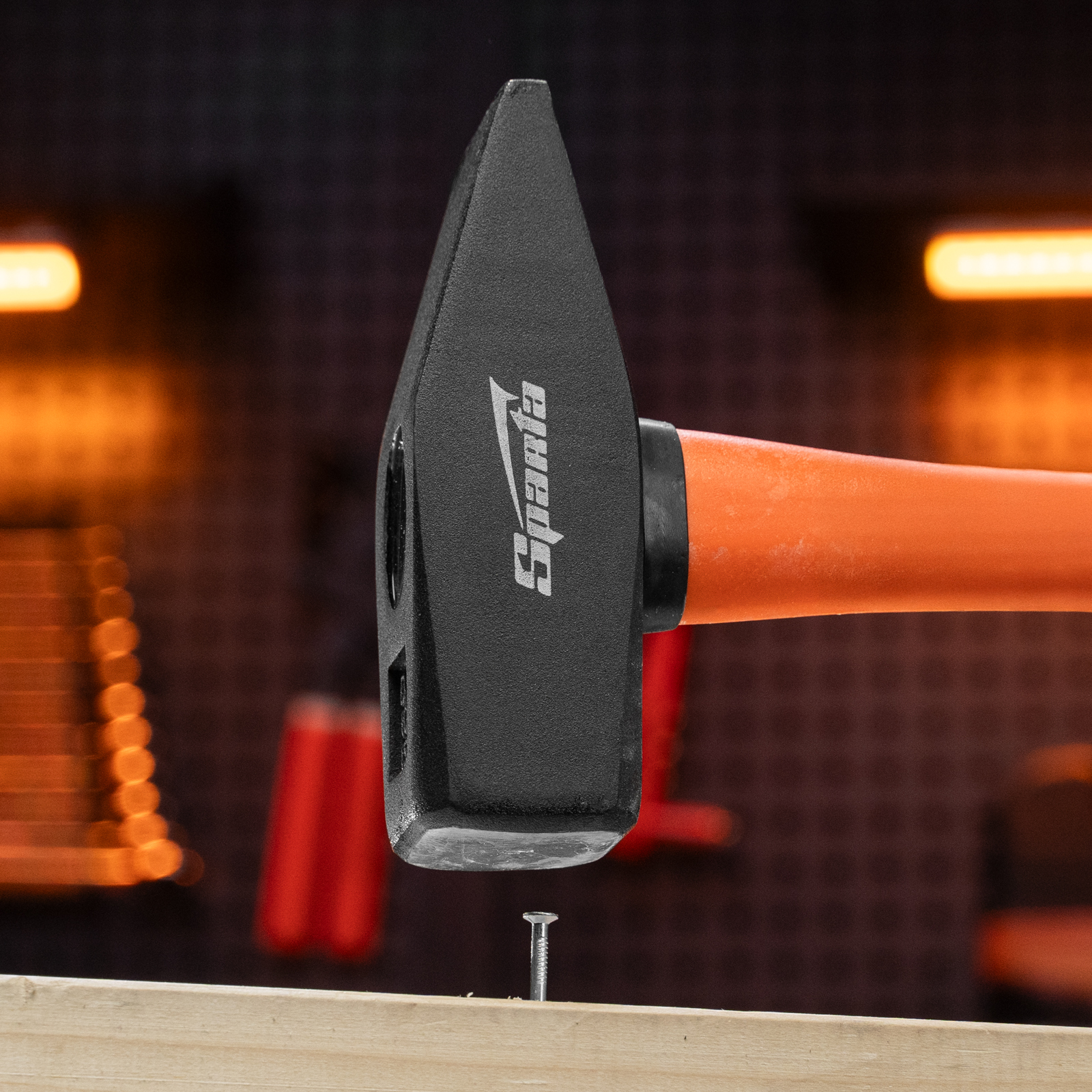 Молоток слесарный, 1500 г, фибергласовая обрезиненная рукоятка Sparta