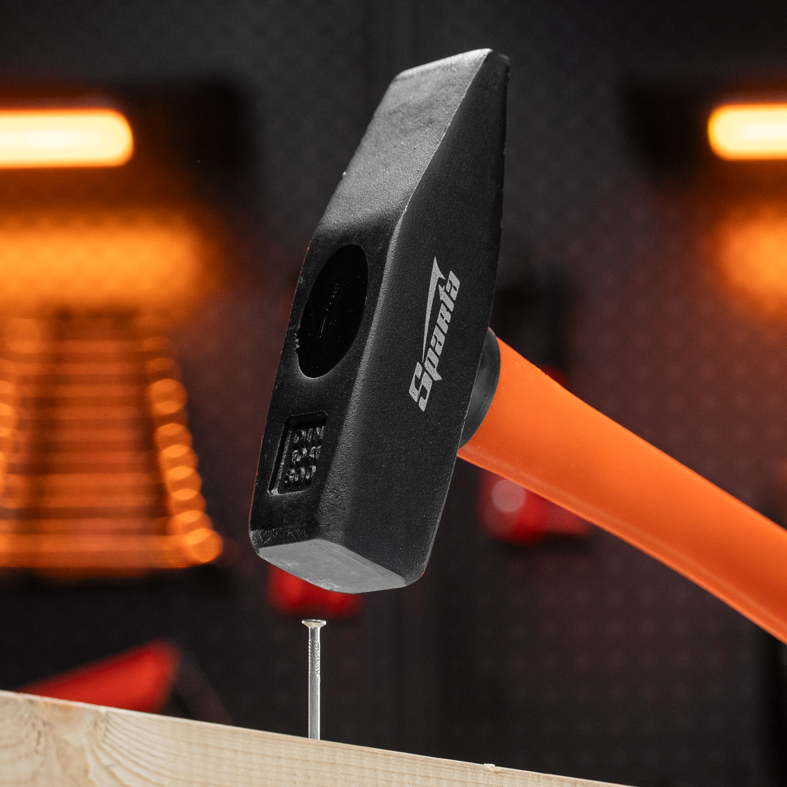 Молоток слесарный, 800 г, фибергласовая обрезиненная рукоятка Sparta