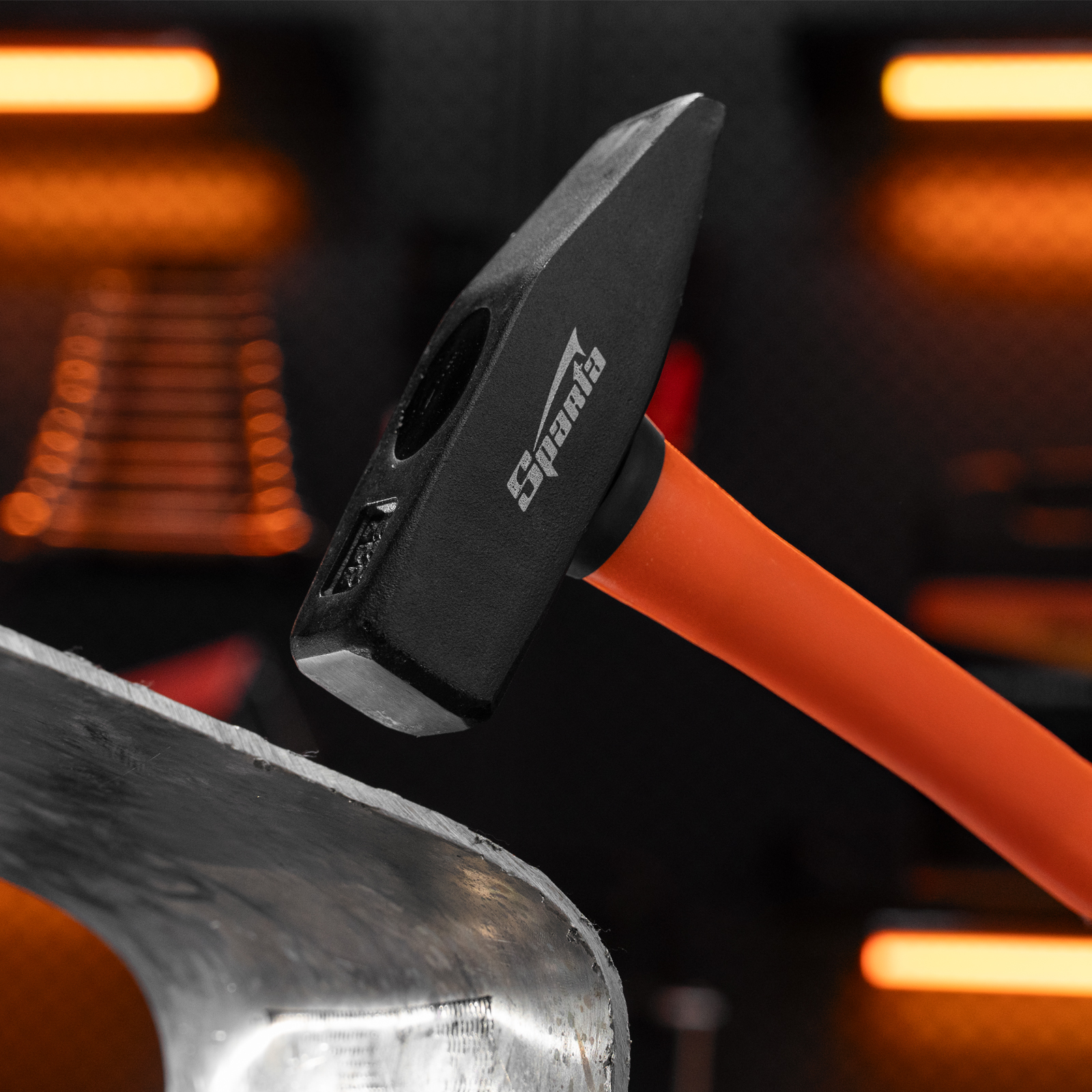 Молоток слесарный, 800 г, фибергласовая обрезиненная рукоятка Sparta