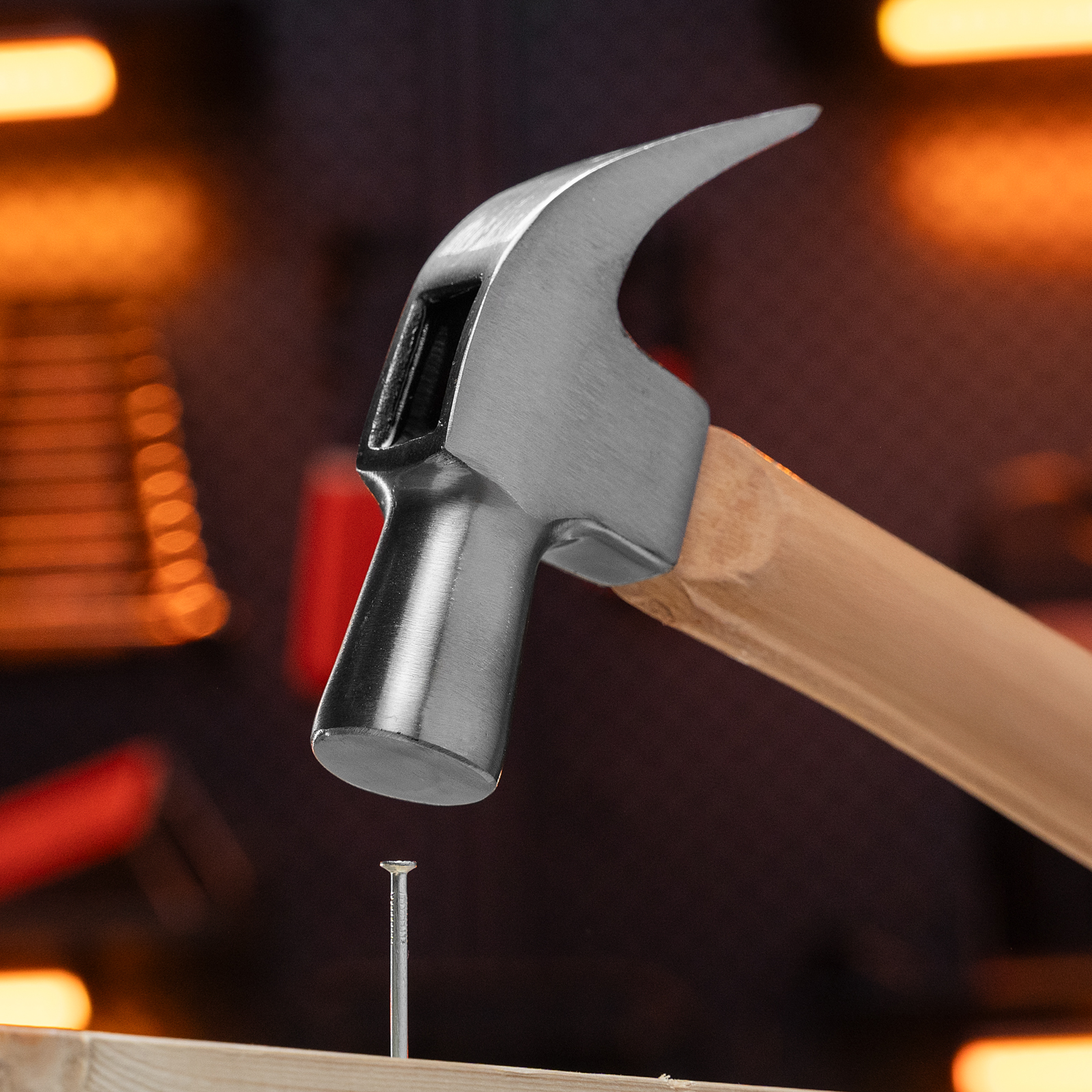 Молоток-гвоздодер, 450 г, боек 27 мм, деревянная рукоятка Sparta