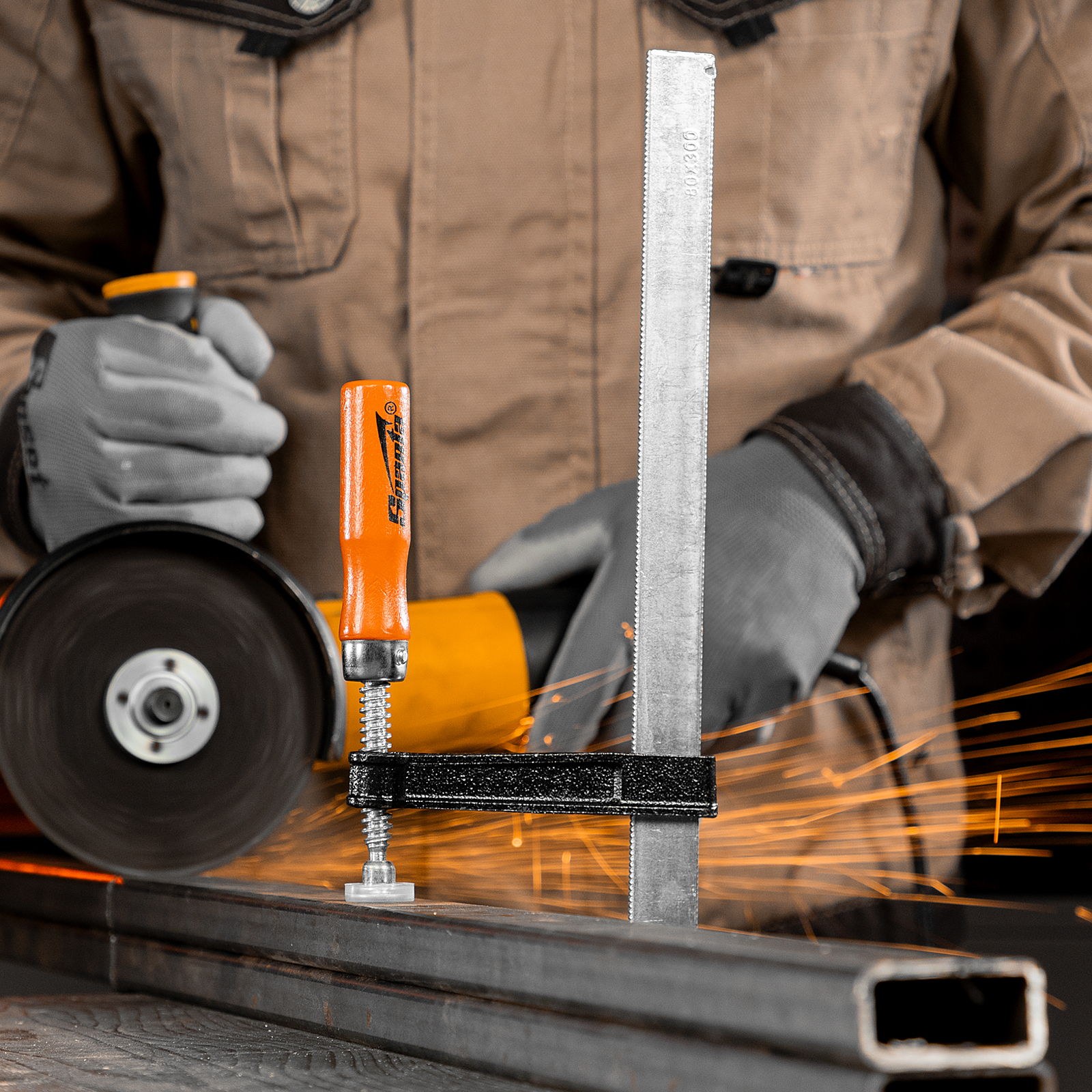 Струбцина F-образная, 300 х 120 мм Sparta