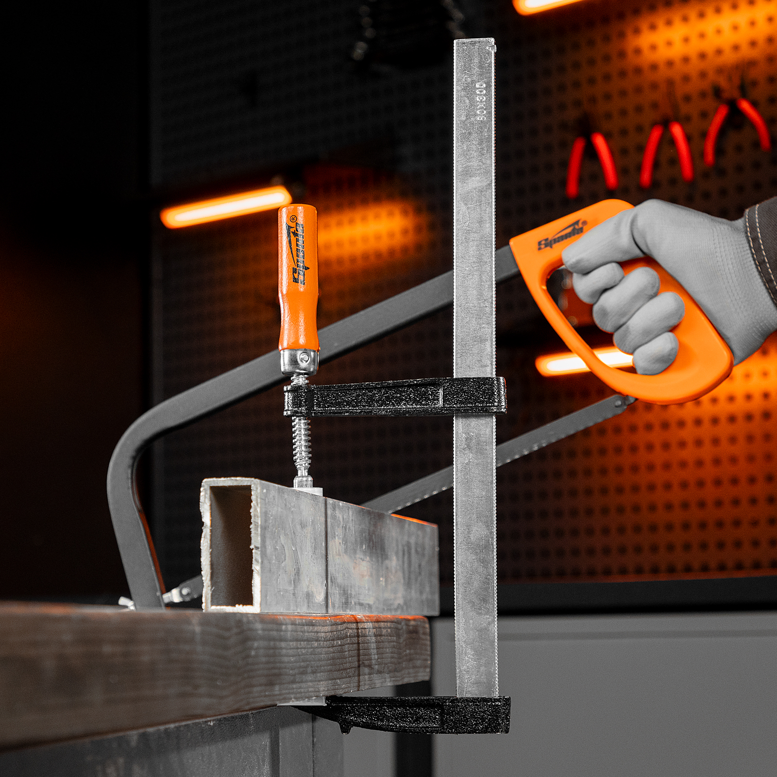 Струбцина F-образная, 300 х 80 мм Sparta