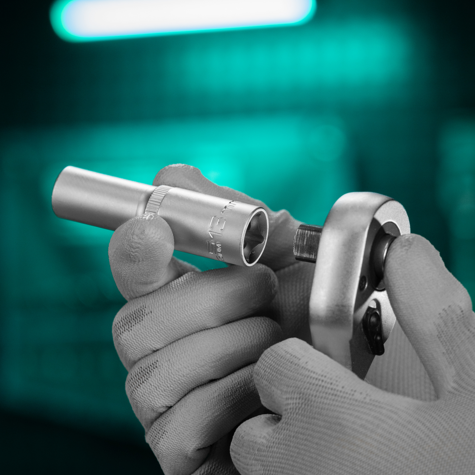 Головка торцевая удлиненная, 13 мм, шестигранная, CrV, под квадрат 1/2 Stels