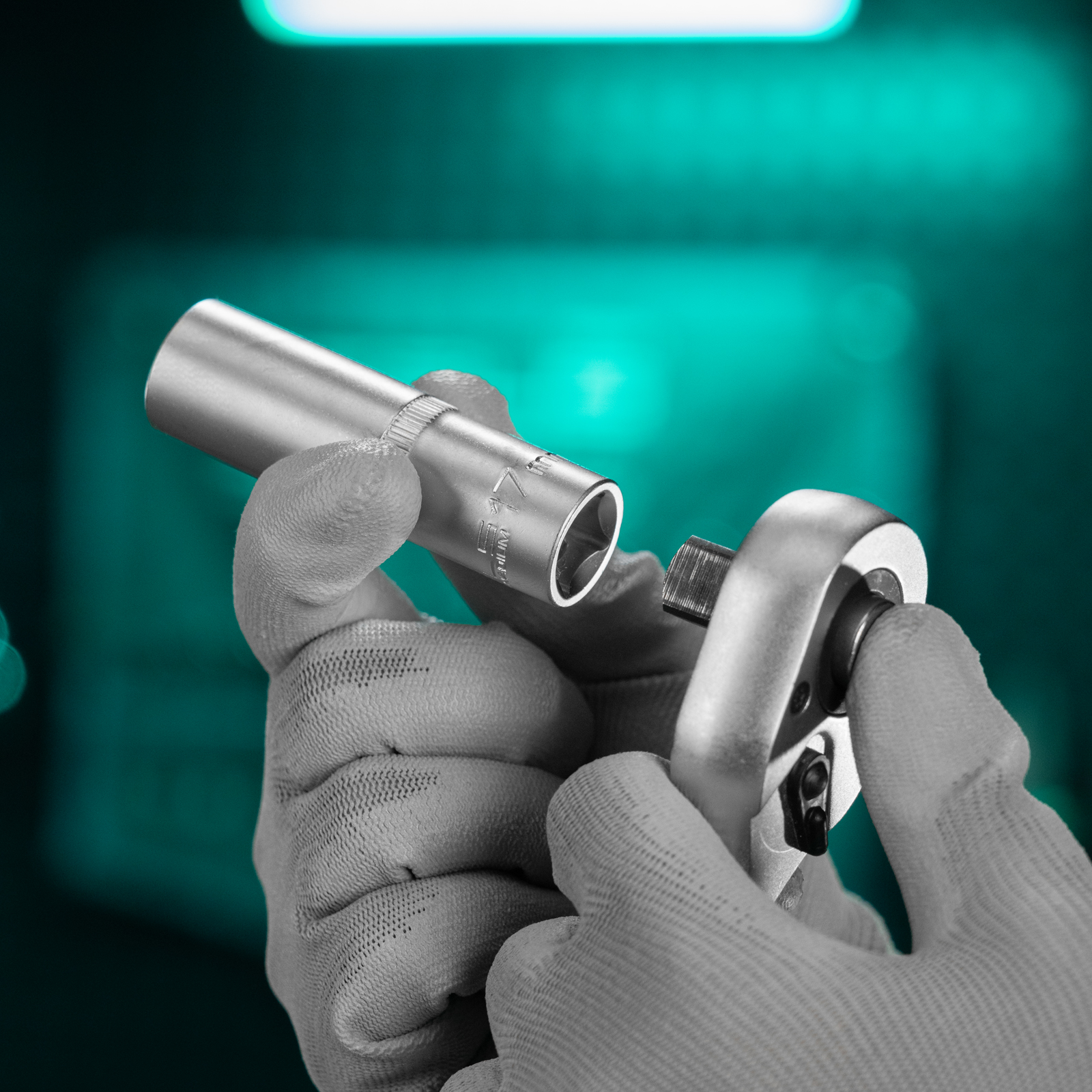 Головка торцевая удлиненная, 17 мм, шестигранная, CrV, под квадрат 1/2 Stels