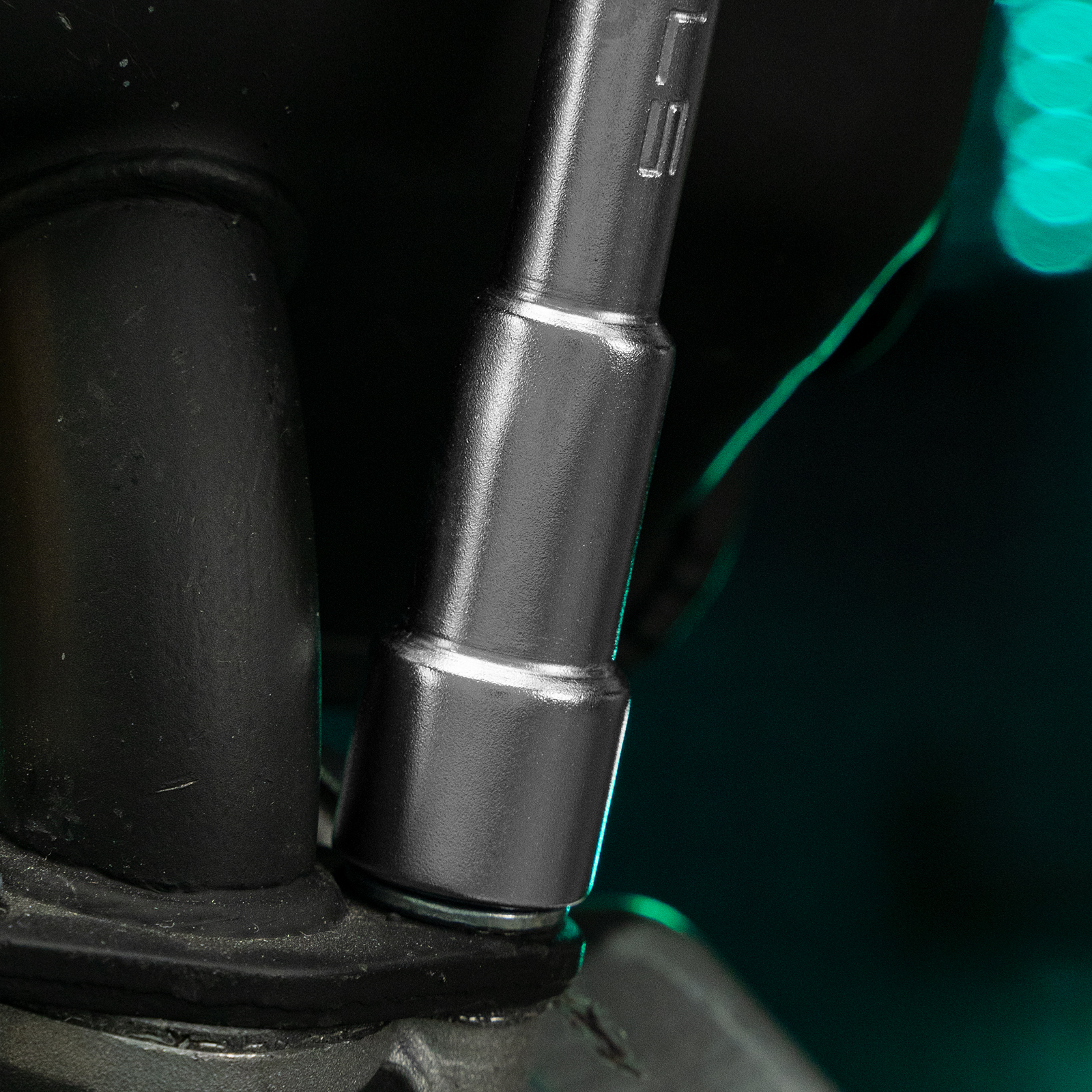 Ключ угловой проходной 12 мм Stels