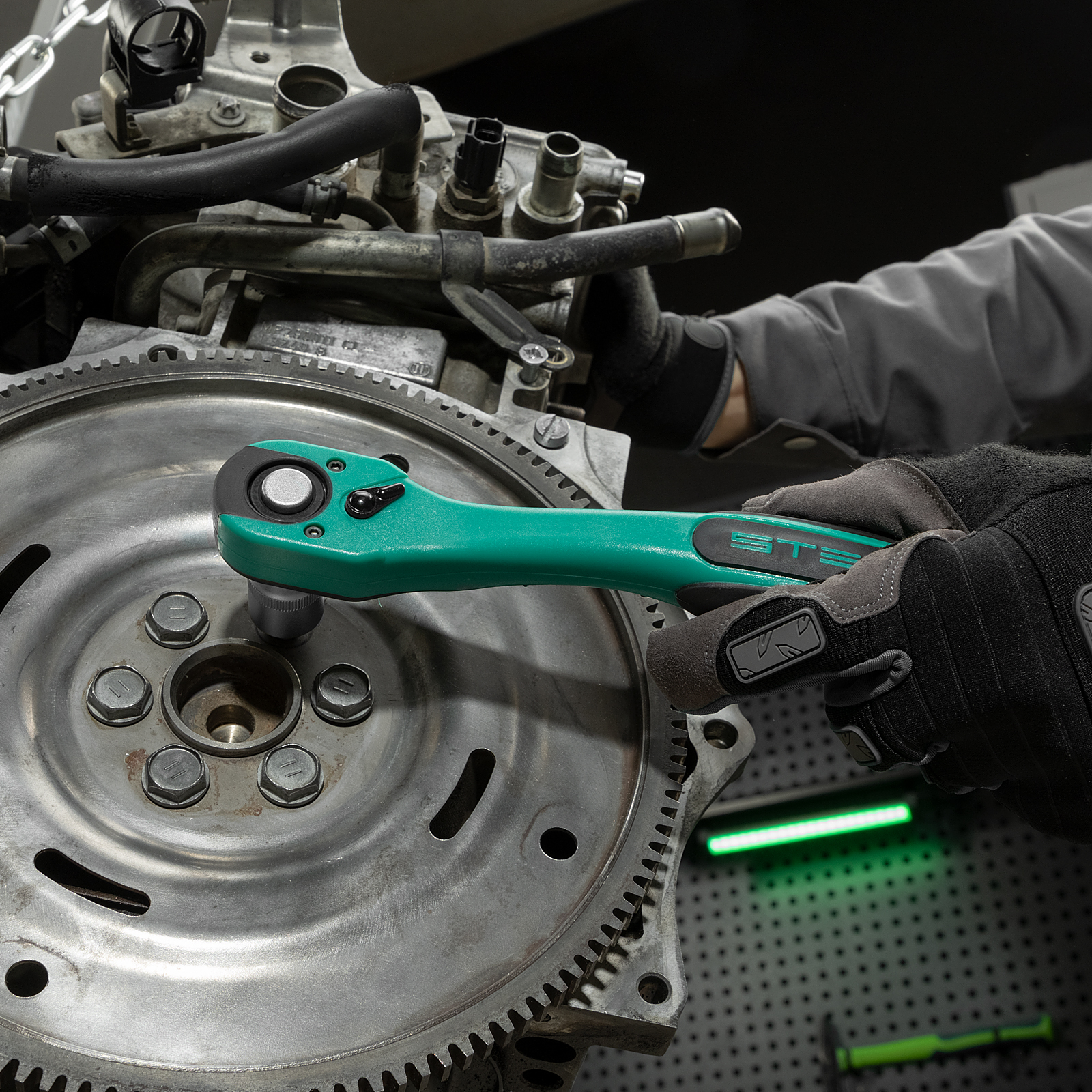 Набор инструментов, 1/4", 3/8", 1/2", Cr-V, S2, усиленный кейс, 216 предметов Stels