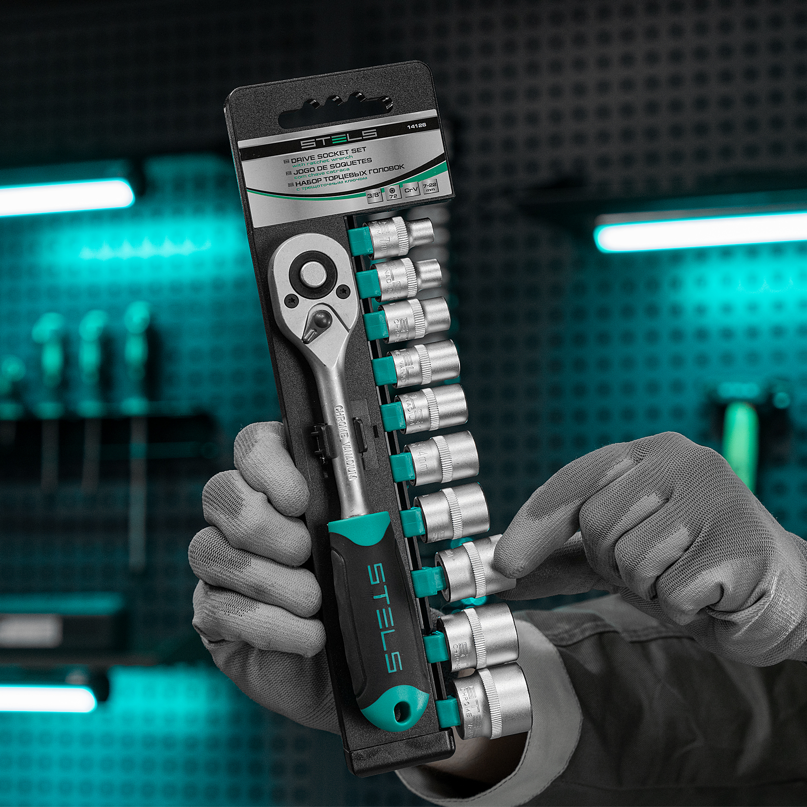 Набор торцевых головок, 3/8", головки 7 - 22 мм, с трещот. ключом, CrV,11 предметов Stels
