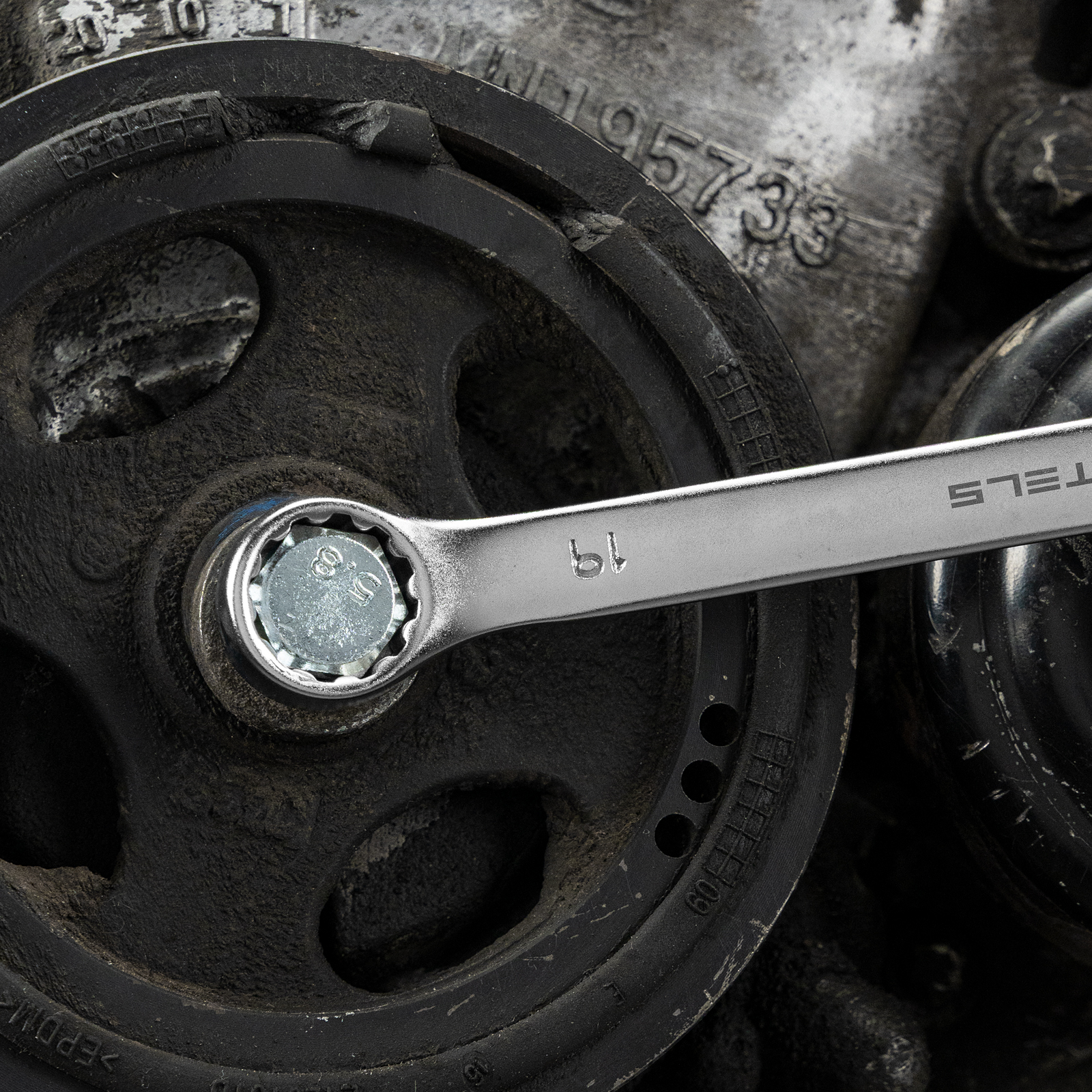 Набор ключей комбинированных, 8-19 мм, 8 шт, CrV, матовый хром Stels