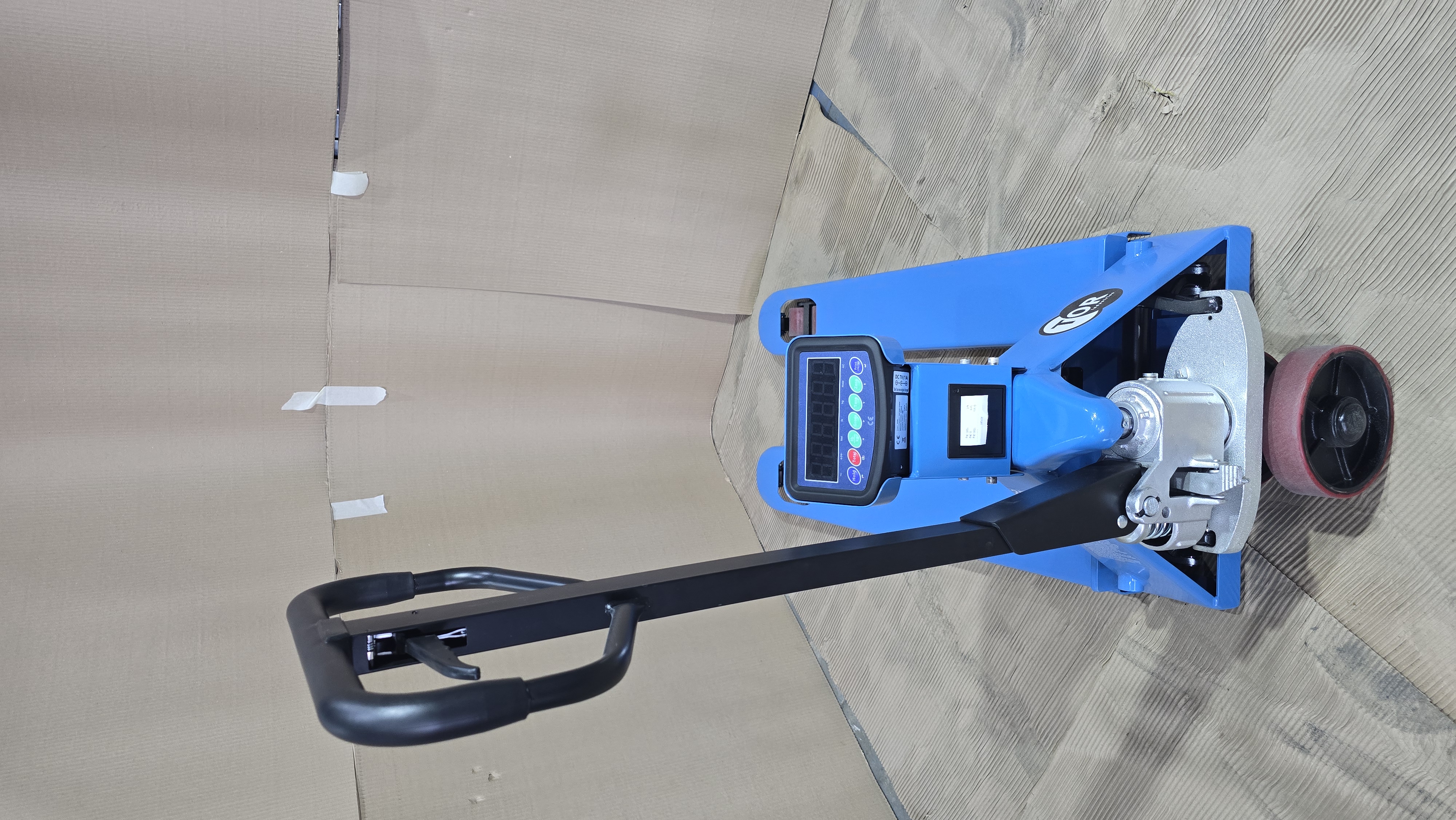 Тележка гидравлическая с весами и принтером неповоротный дисплей 2500 кг 1150 мм полиуретановые колеса TOR WH-25ES