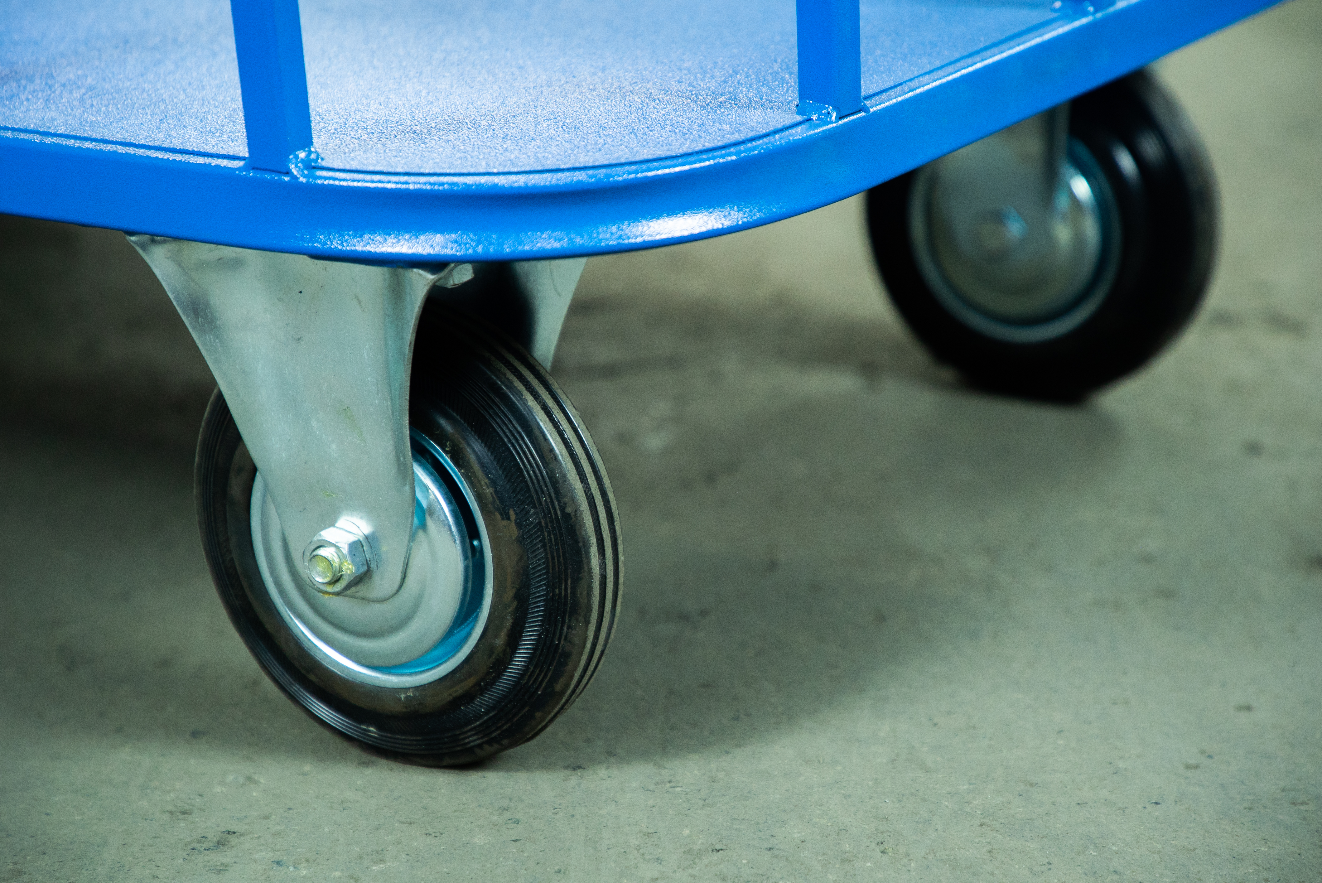 Тележка платформенная TOR ТП-МБ (600х1000) с бортами (колеса 160 мм)