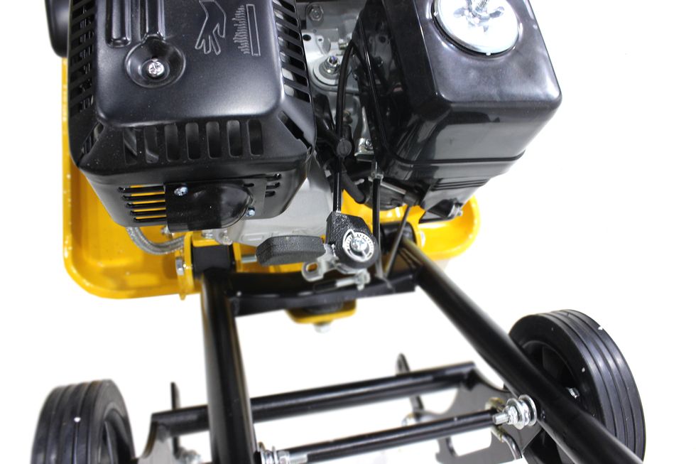 Виброплита 95 кг, 20кН (Honda) бак, коврик, колесный комплект TOR T-90