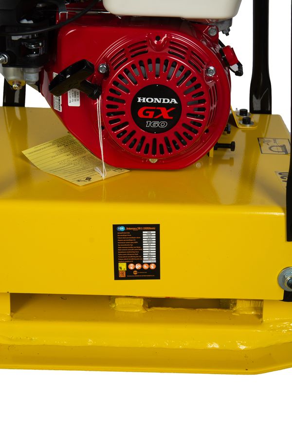 Виброплита 95 кг, 20кН (Honda) без бака TOR C-100