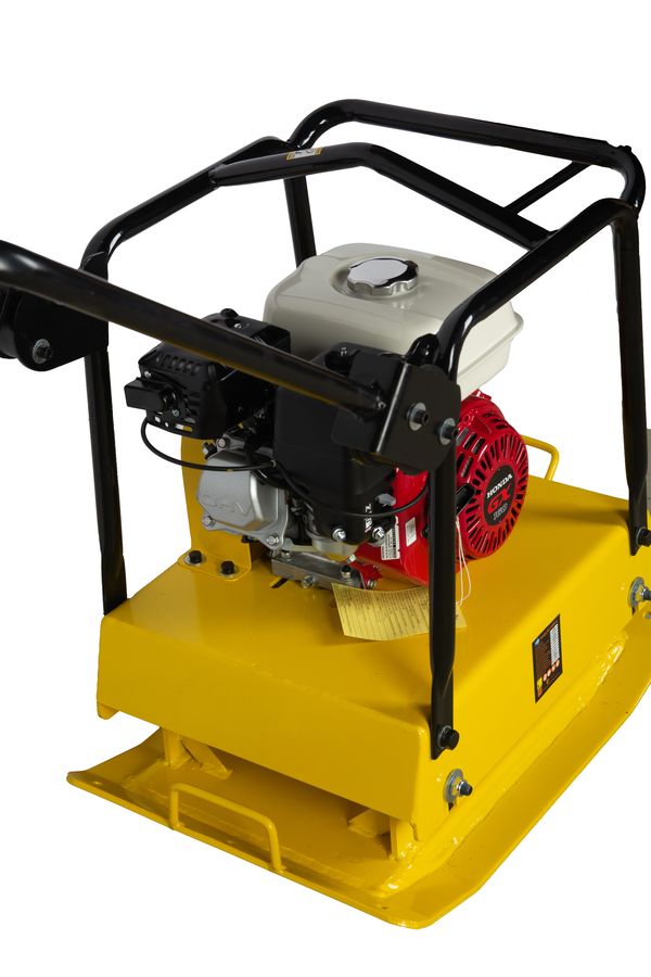 Виброплита 95 кг, 20кН (Honda) без бака TOR C-100