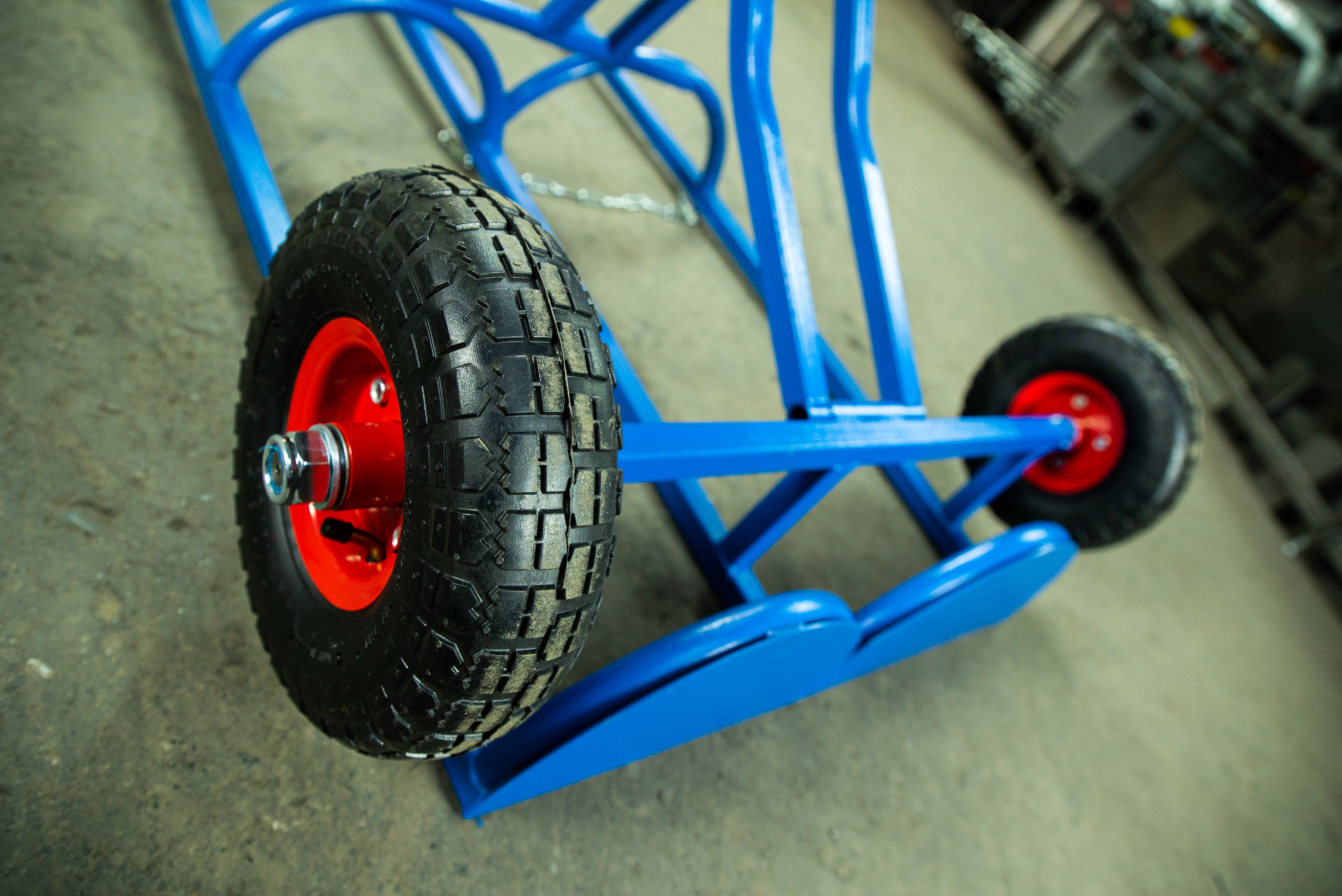 Тележка для баллонов пропан + кислород TOR ТГК-П, 2 баллона (250 пневмо+160поворотное)