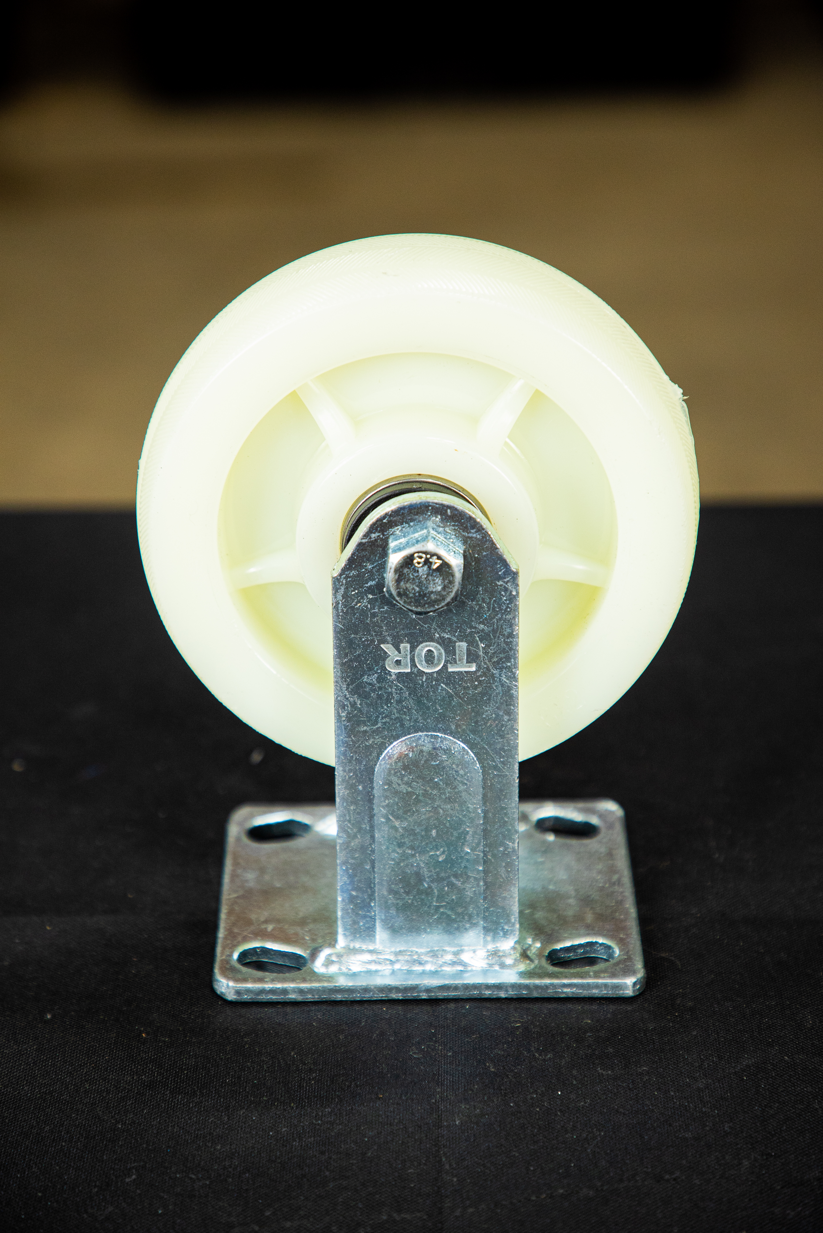 Колесо большегрузное неповоротное FCdn 80 200 мм полипропиленовое