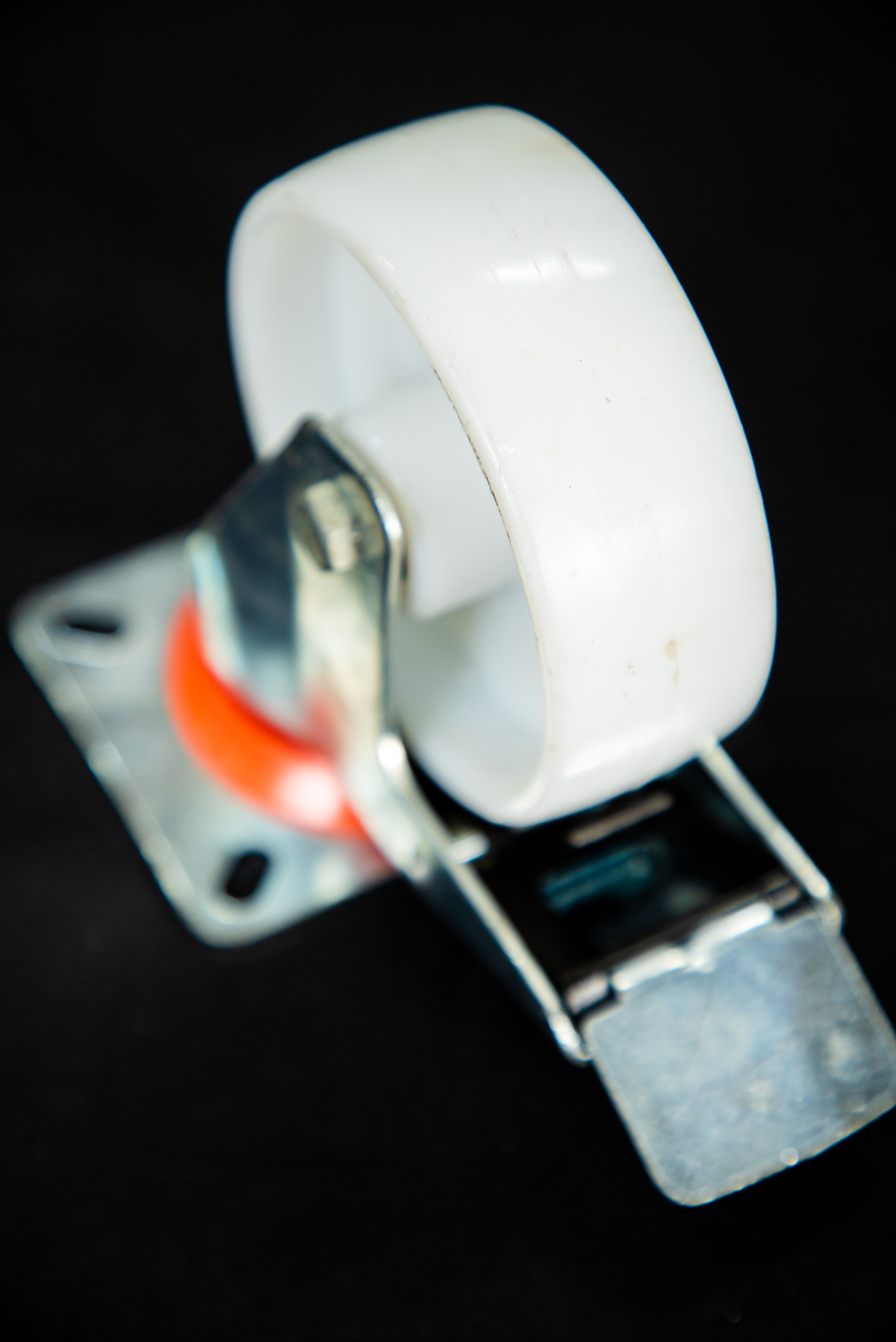 Колесо поворотное полипропилен SRCnb 42 100 мм с тормозом (N)