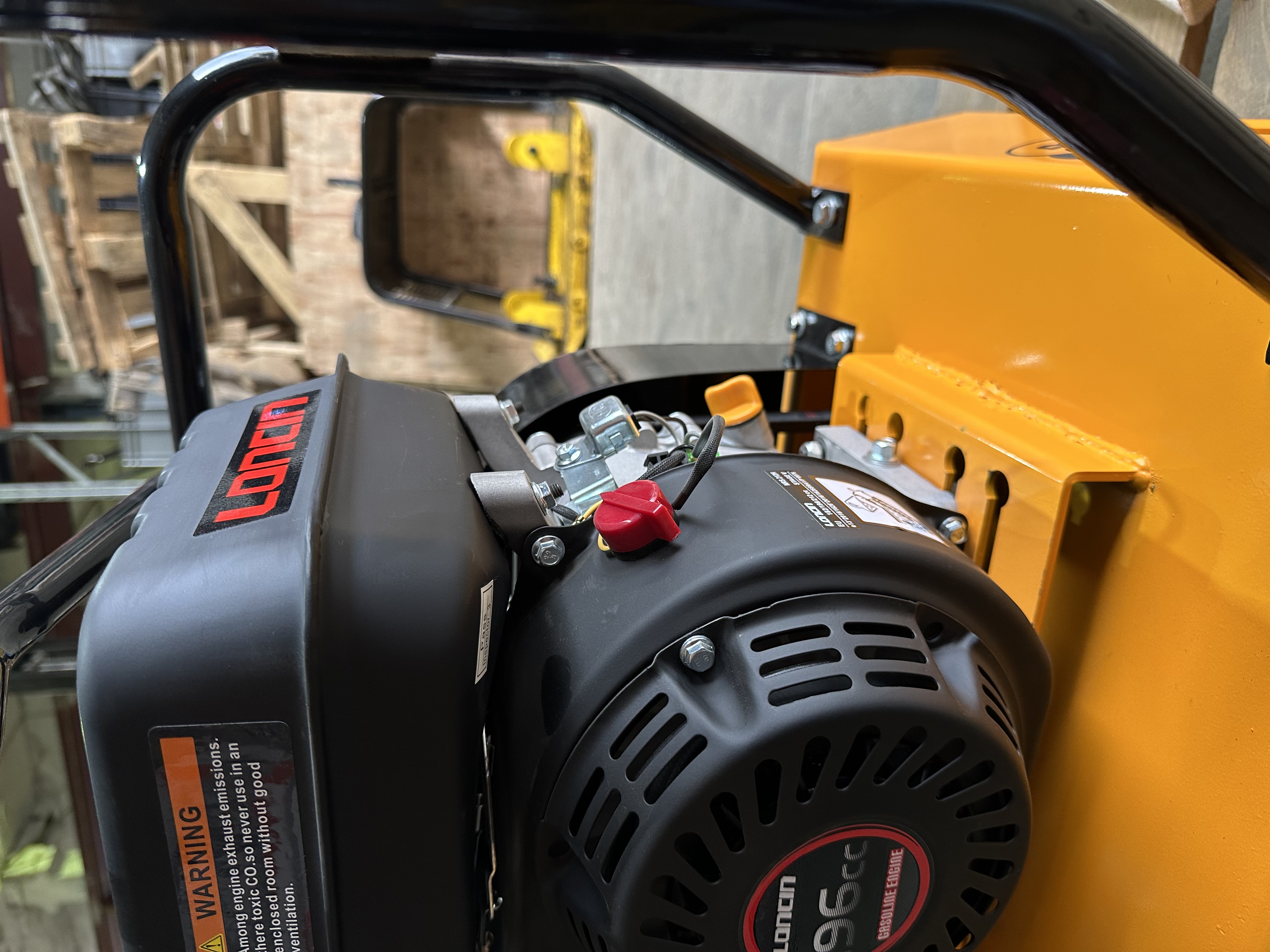 Виброплита 90 кг, 23 кН (Loncin) без бака TOR C-90